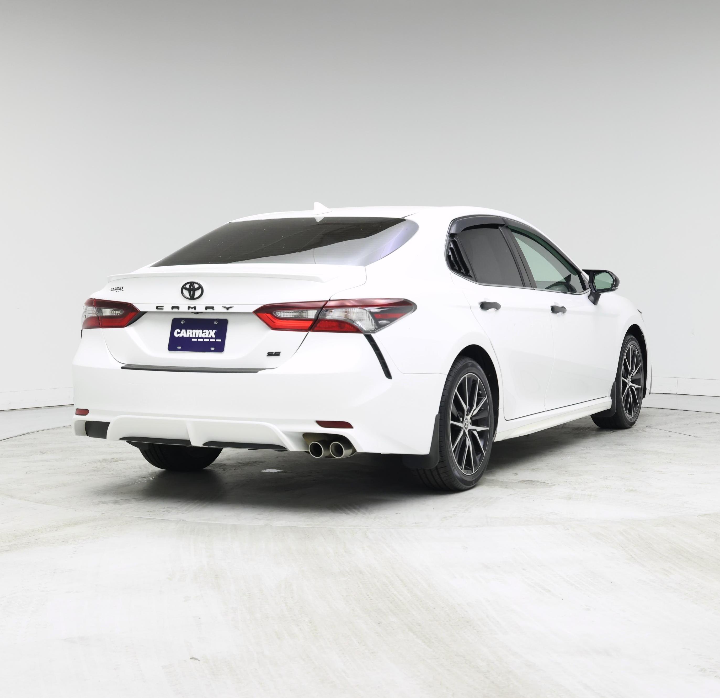 Thumbnail: 2023 Toyota Camry - 8