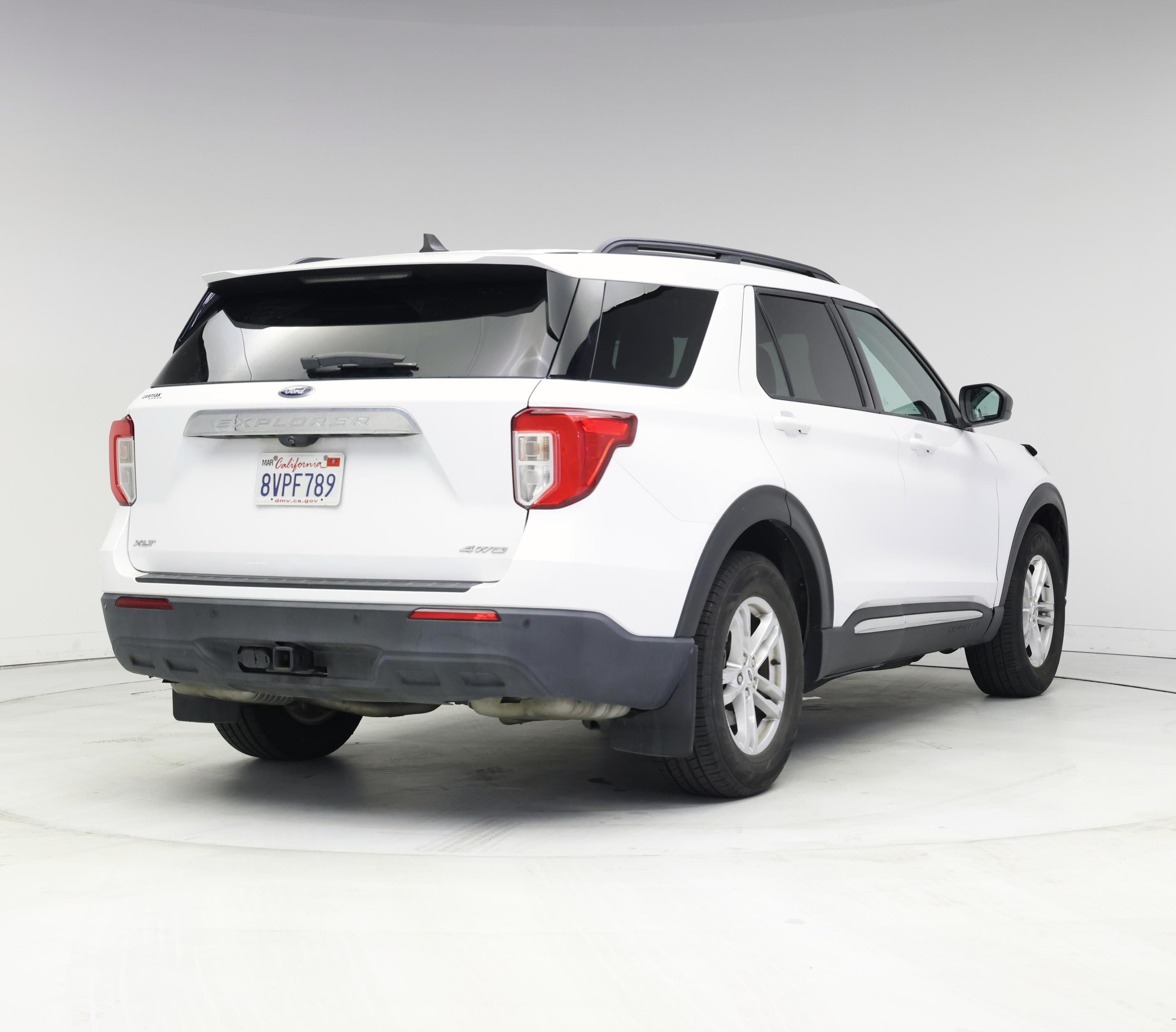 Thumbnail: 2021 Ford Explorer - 8