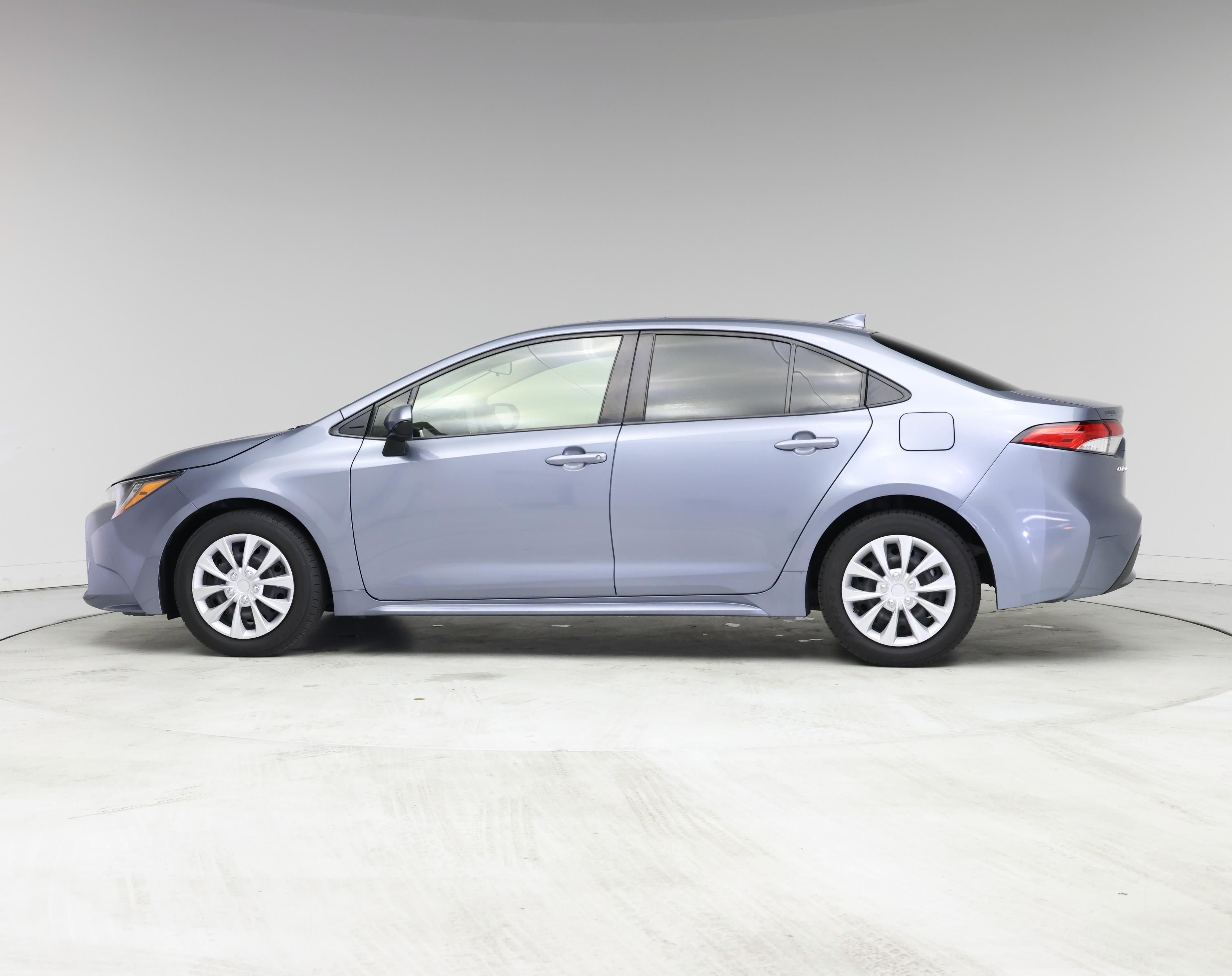 Thumbnail: 2022 Toyota Corolla - 3