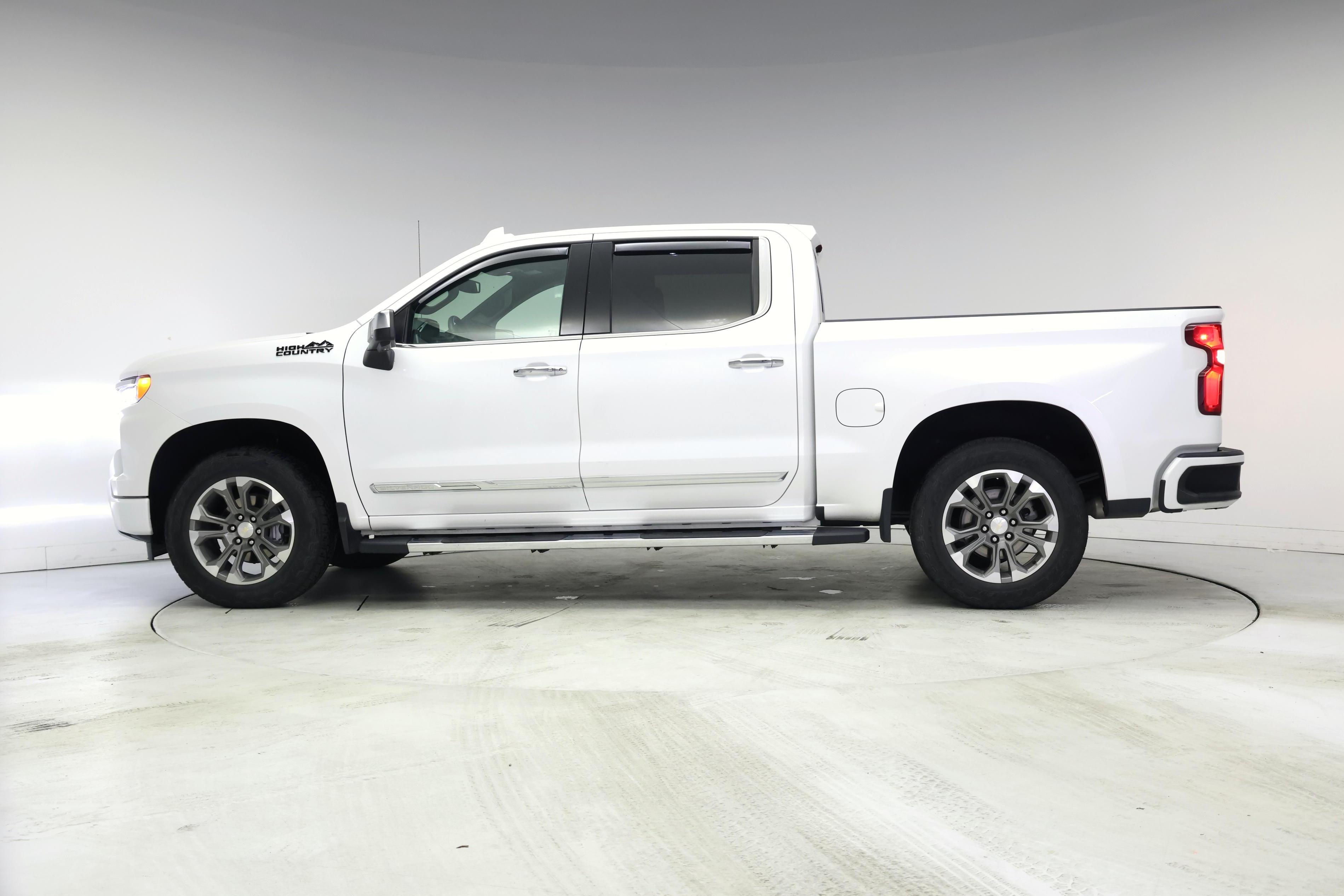 Thumbnail: 2023 Chevrolet Silverado 1500 - 3