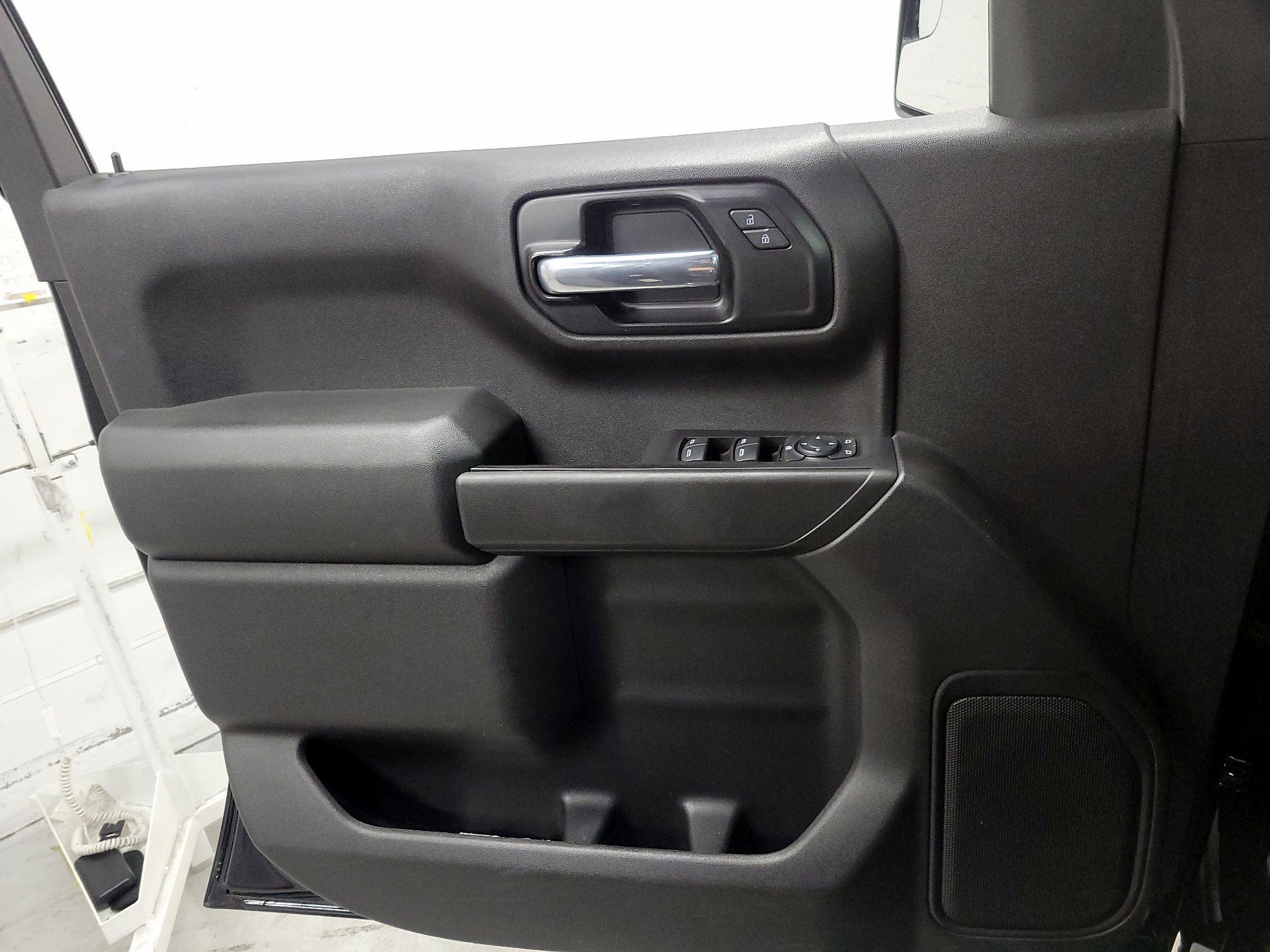 Thumbnail: 2021 Chevrolet Silverado 1500 - 12