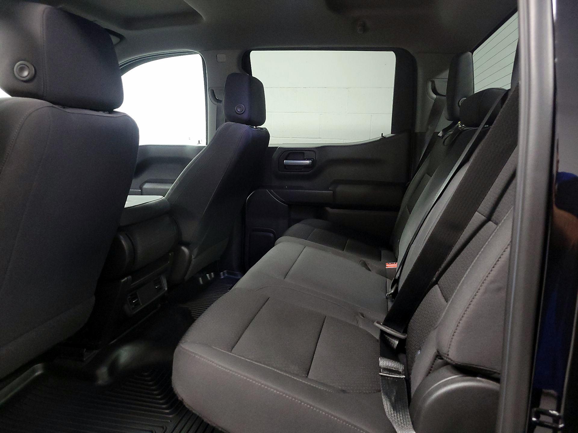 Thumbnail: 2021 Chevrolet Silverado 1500 - 18