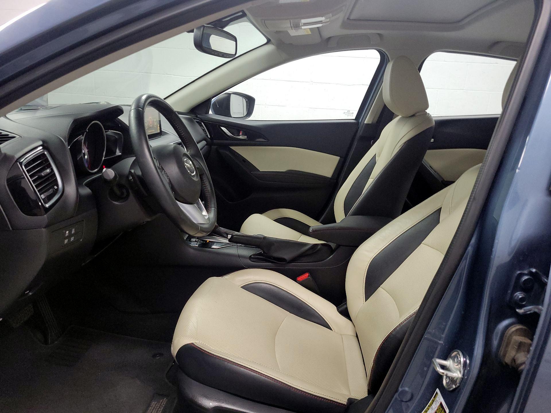Thumbnail: 2015 Mazda Mazda3 - 11