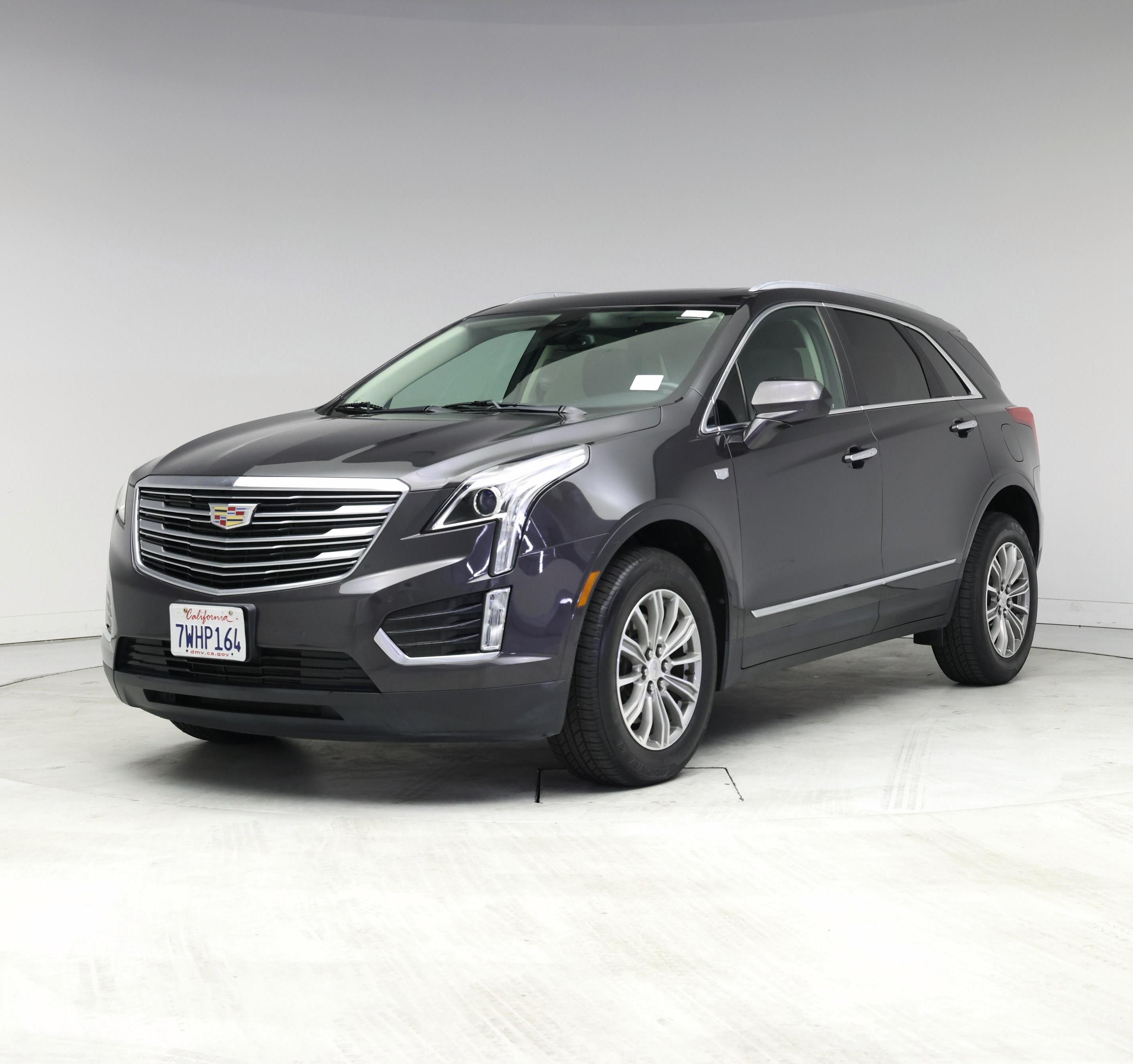 Thumbnail: 2017 Cadillac XT5 - 4