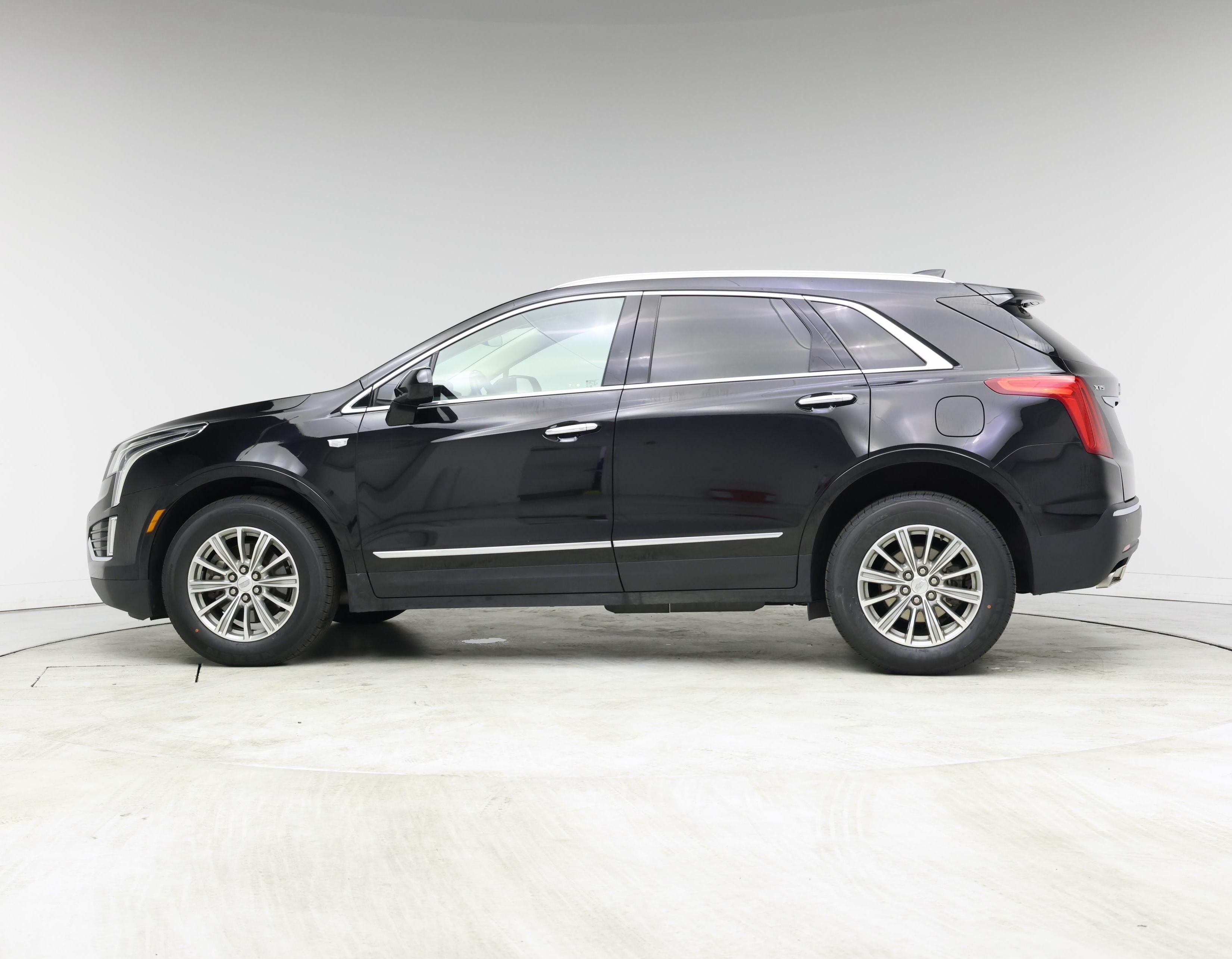 Thumbnail: 2019 Cadillac XT5 - 3