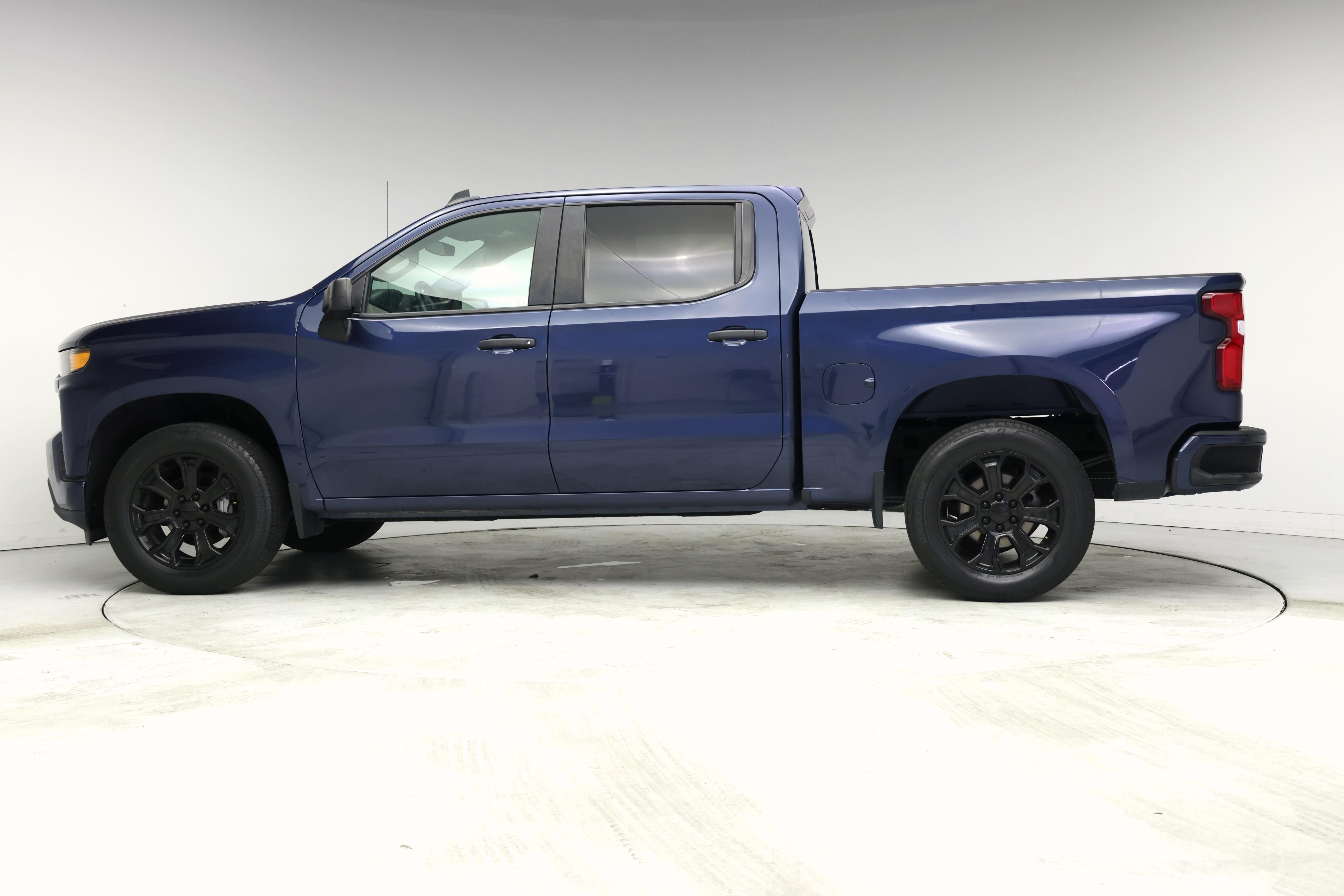 Thumbnail: 2021 Chevrolet Silverado 1500 - 3