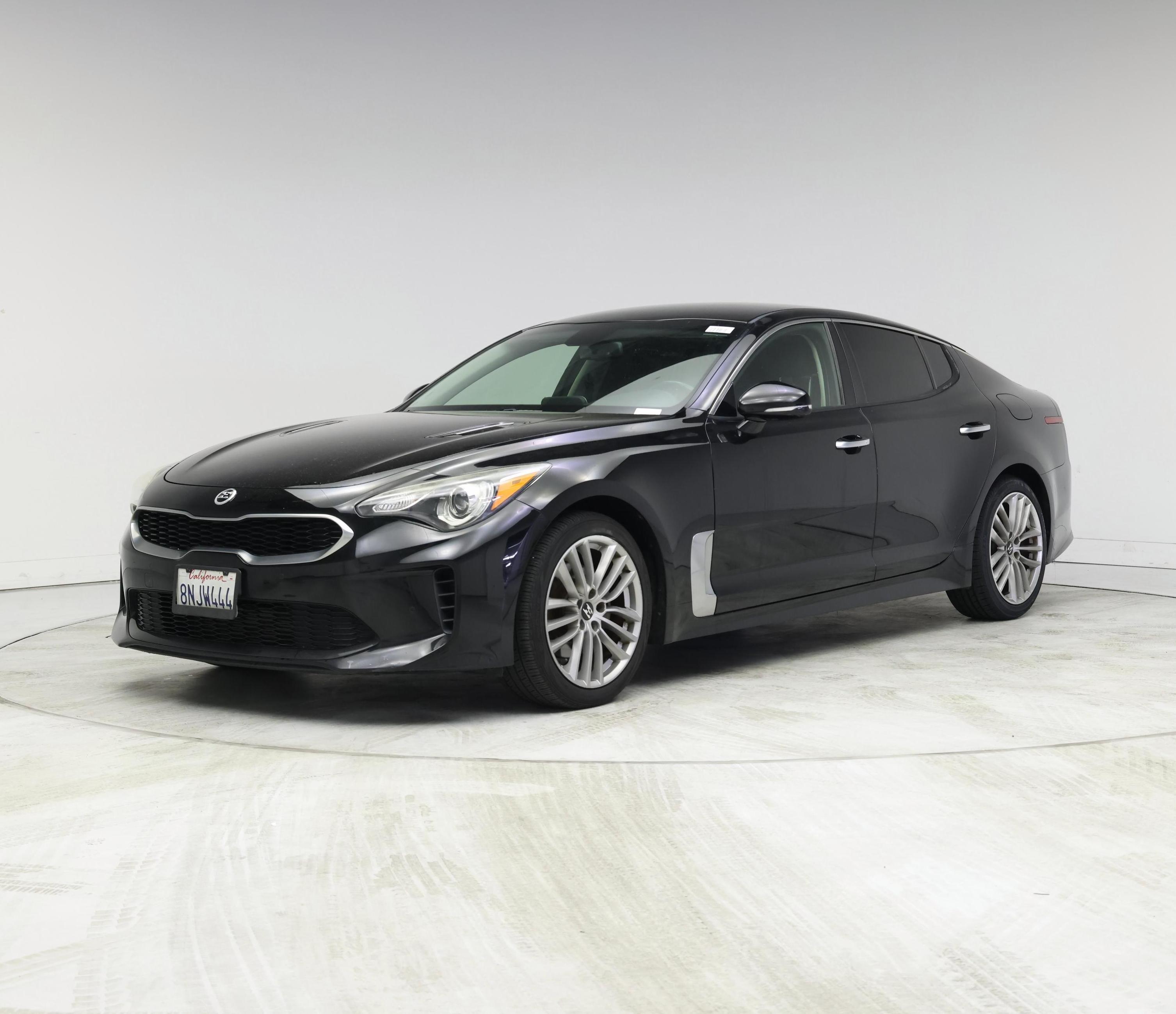 Thumbnail: 2018 Kia Stinger - 4