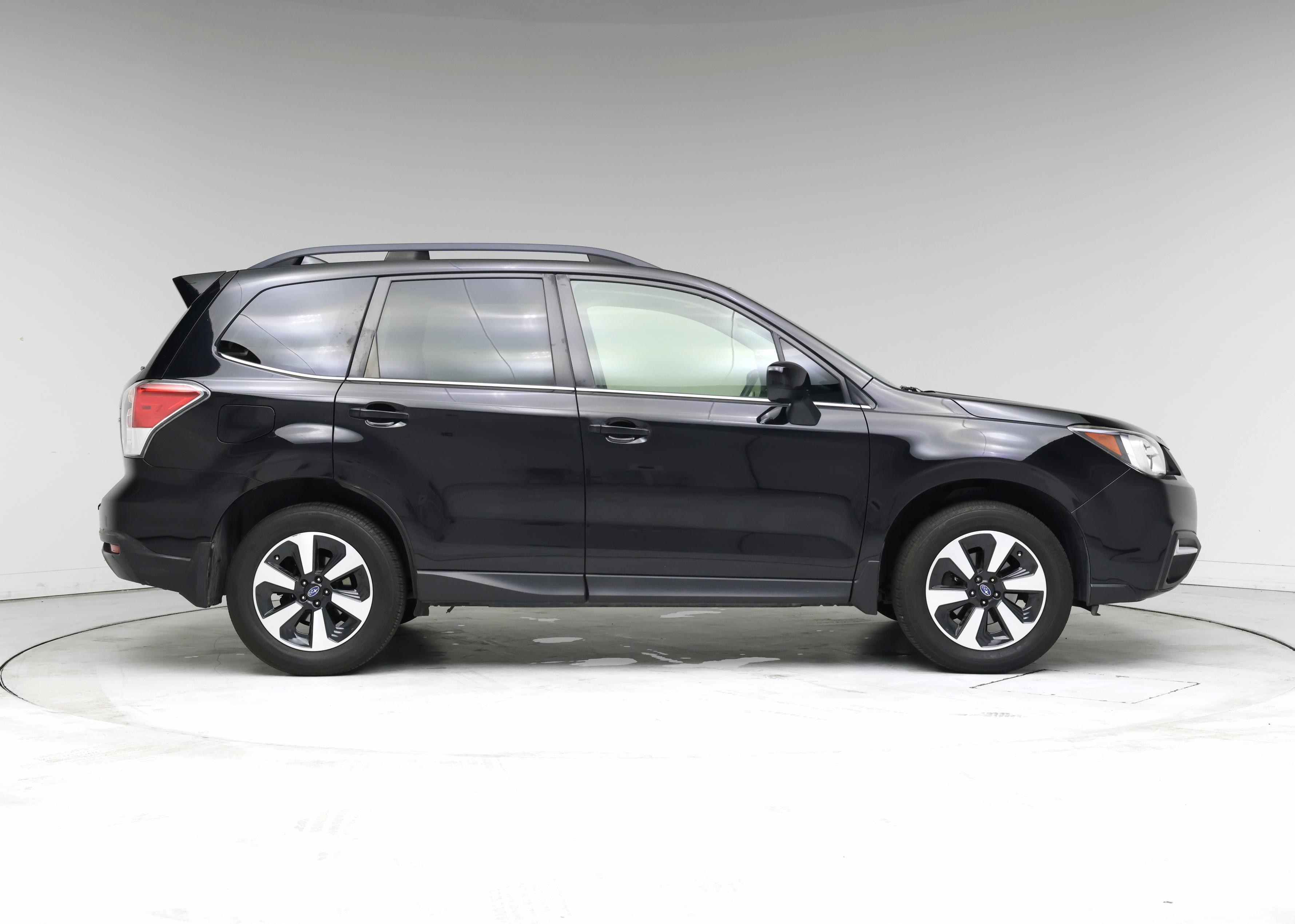 Thumbnail: 2018 Subaru Forester - 7