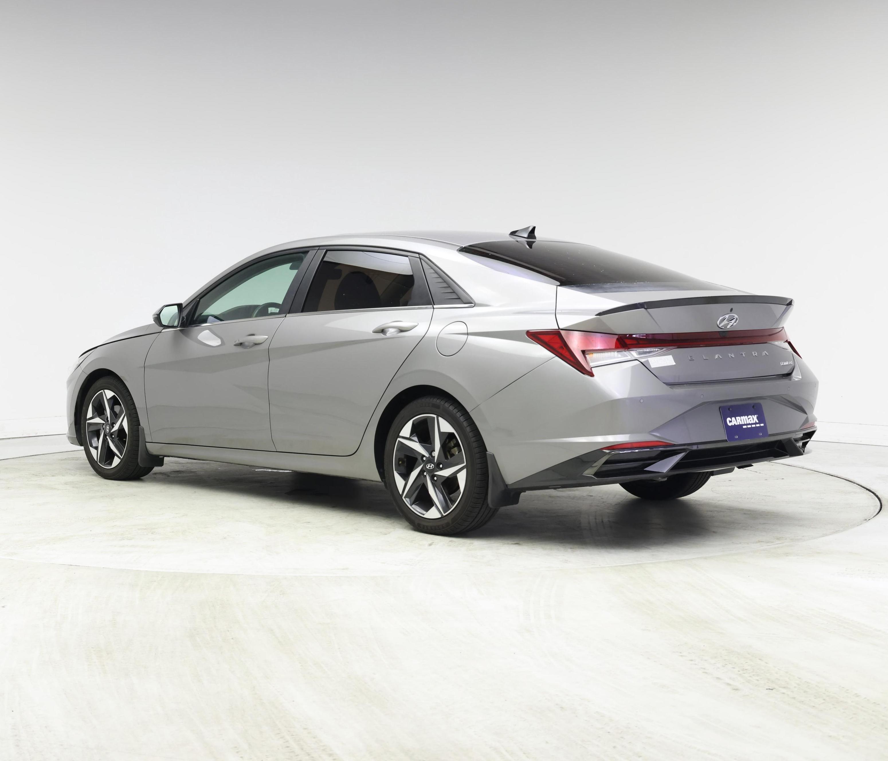 Thumbnail: 2022 Hyundai Elantra - 2