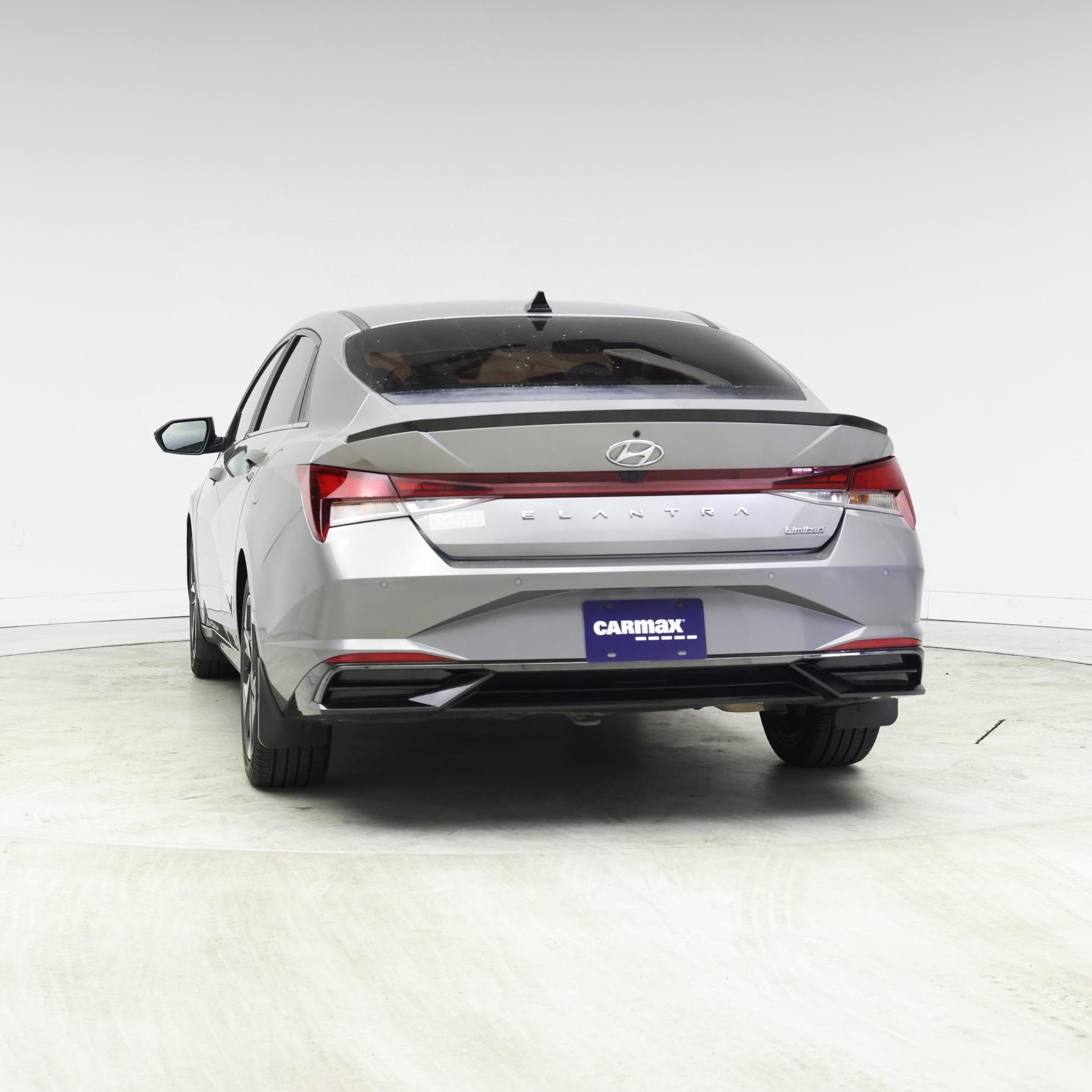 Thumbnail: 2022 Hyundai Elantra - 6