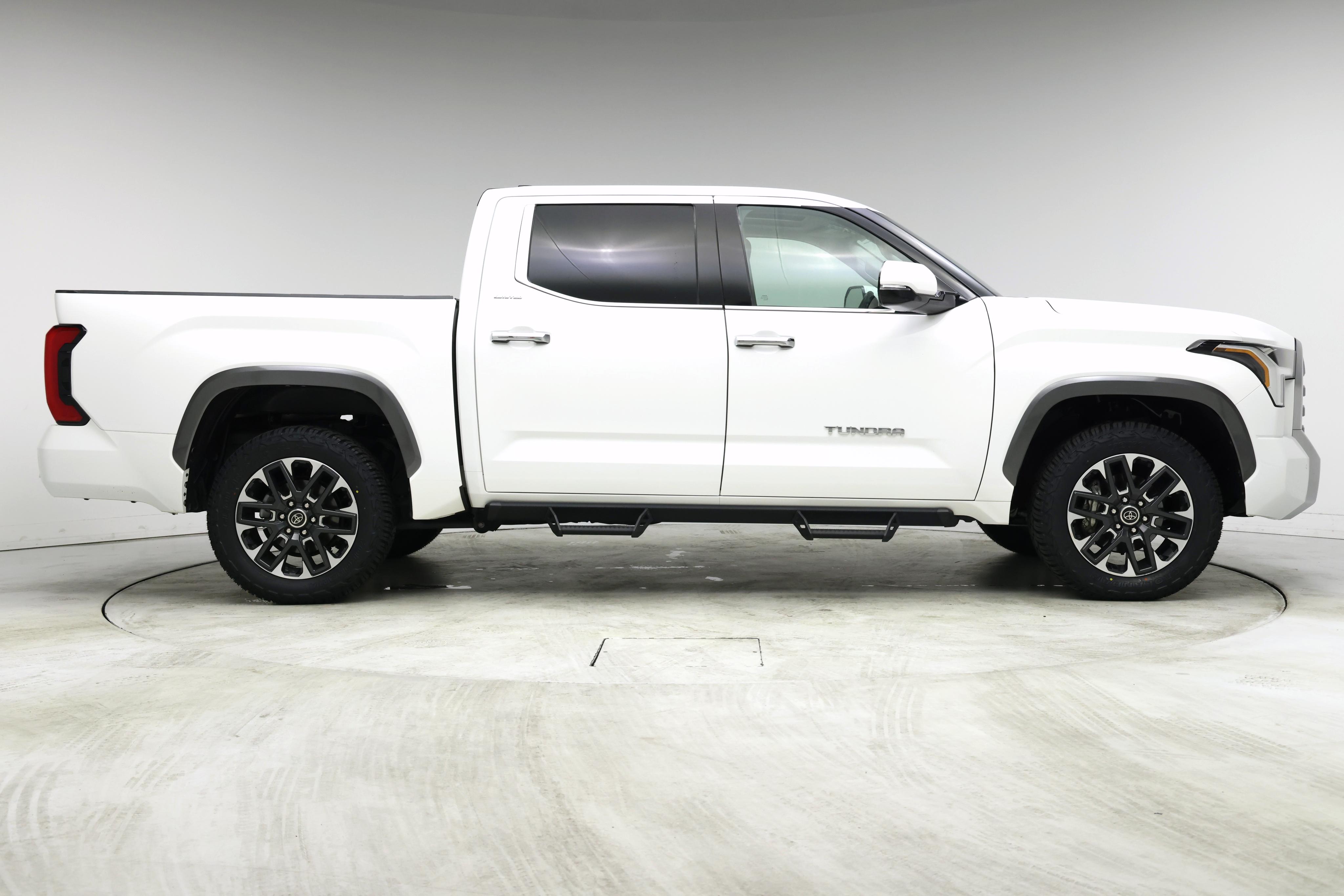 Thumbnail: 2023 Toyota Tundra - 7