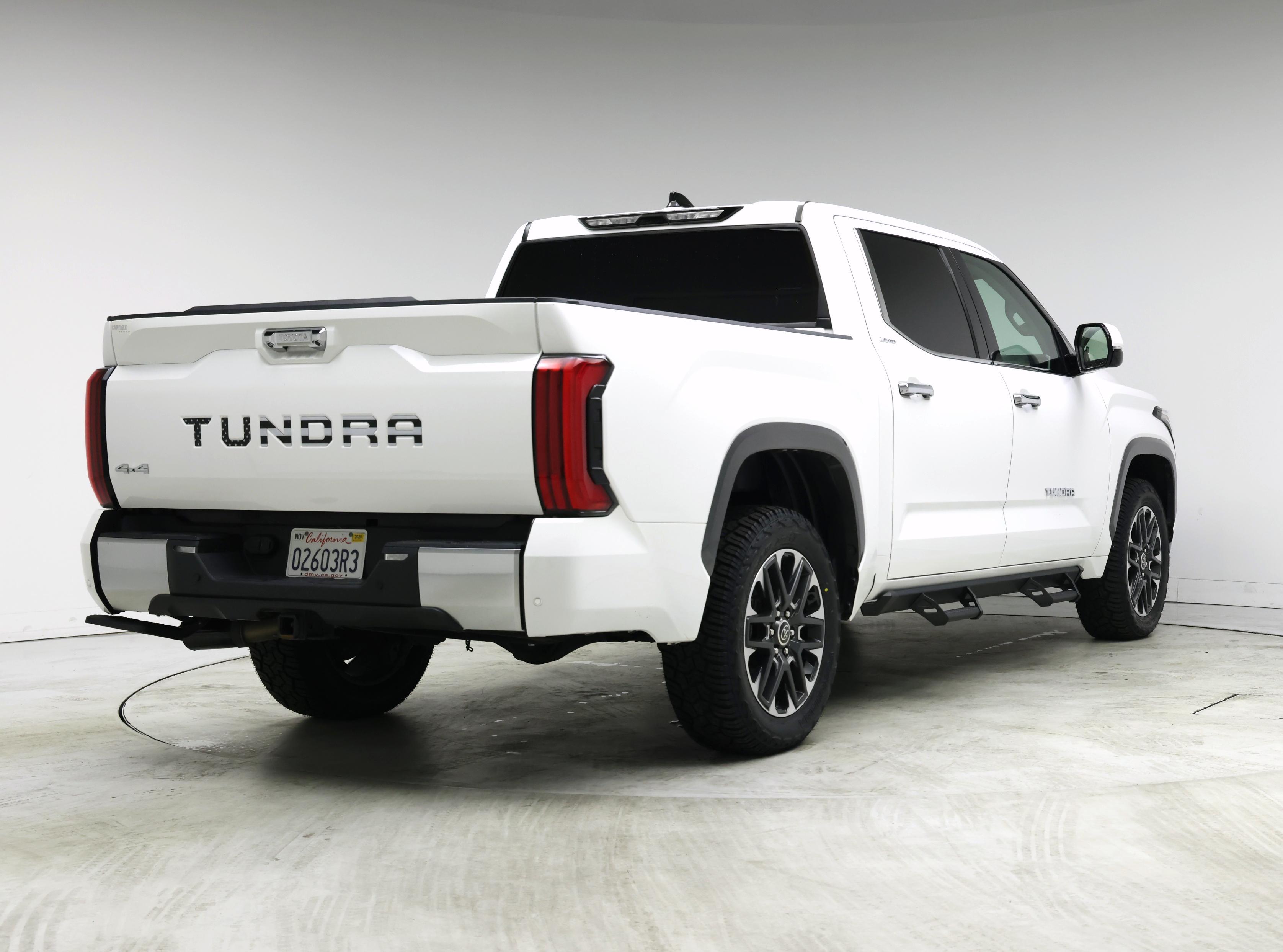 Thumbnail: 2023 Toyota Tundra - 8