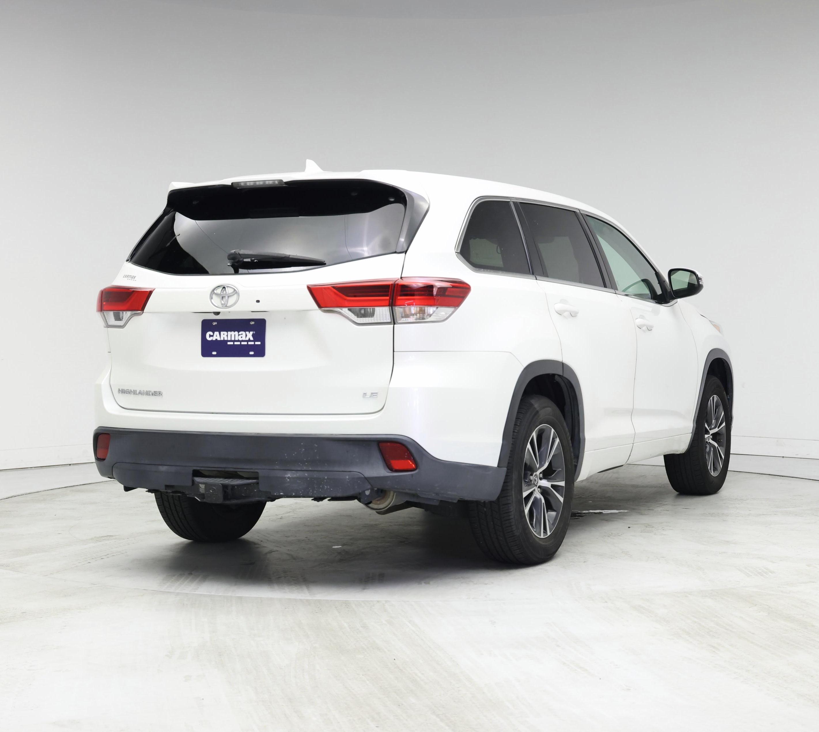 Thumbnail: 2018 Toyota Highlander - 8