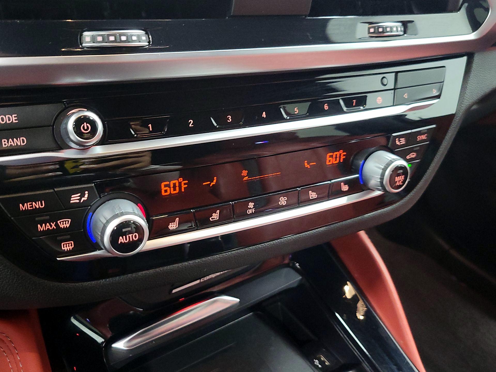 Thumbnail: 2021 BMW X3 - 17