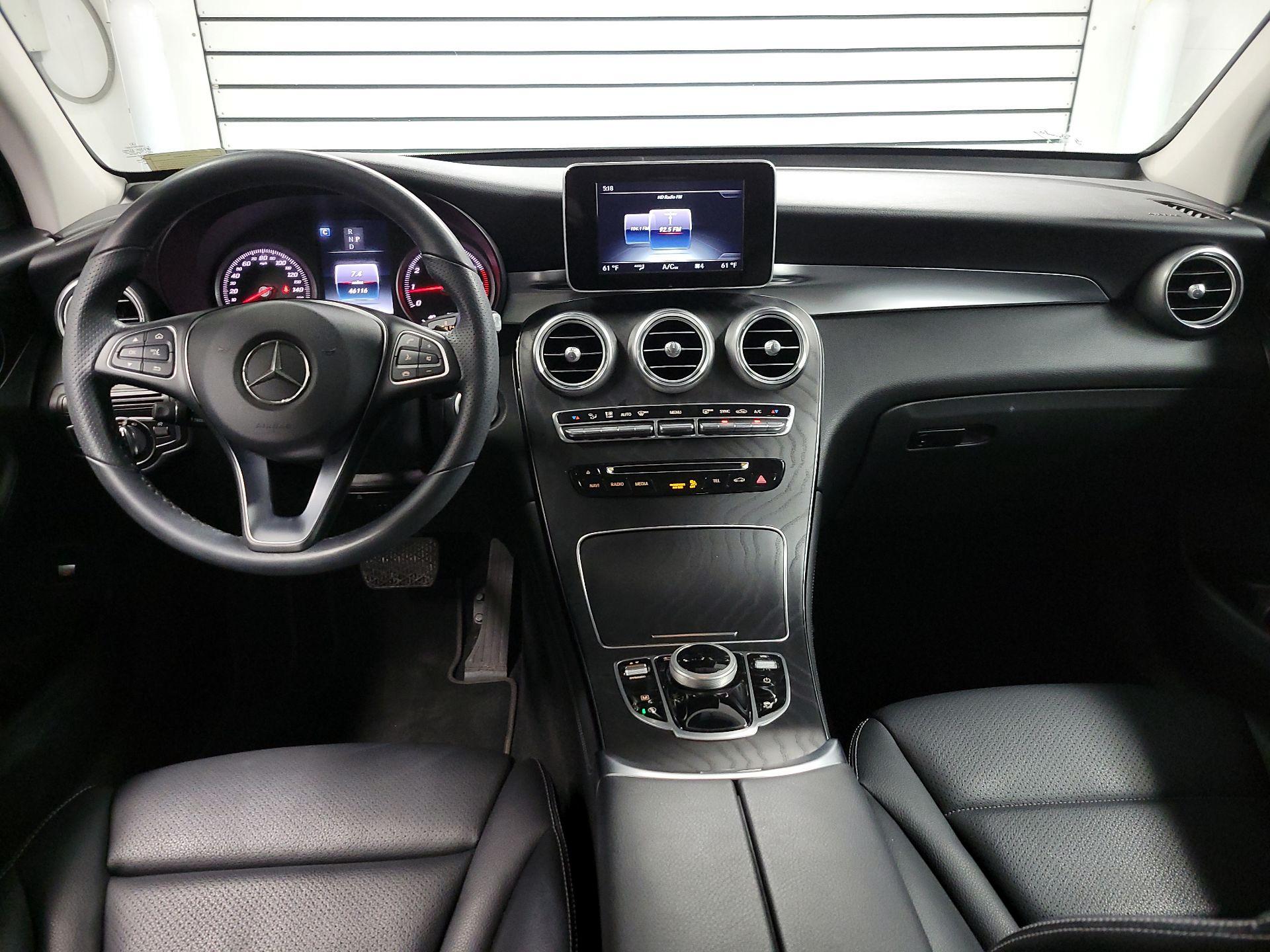 Thumbnail: 2017 Mercedes-Benz GLC - 9