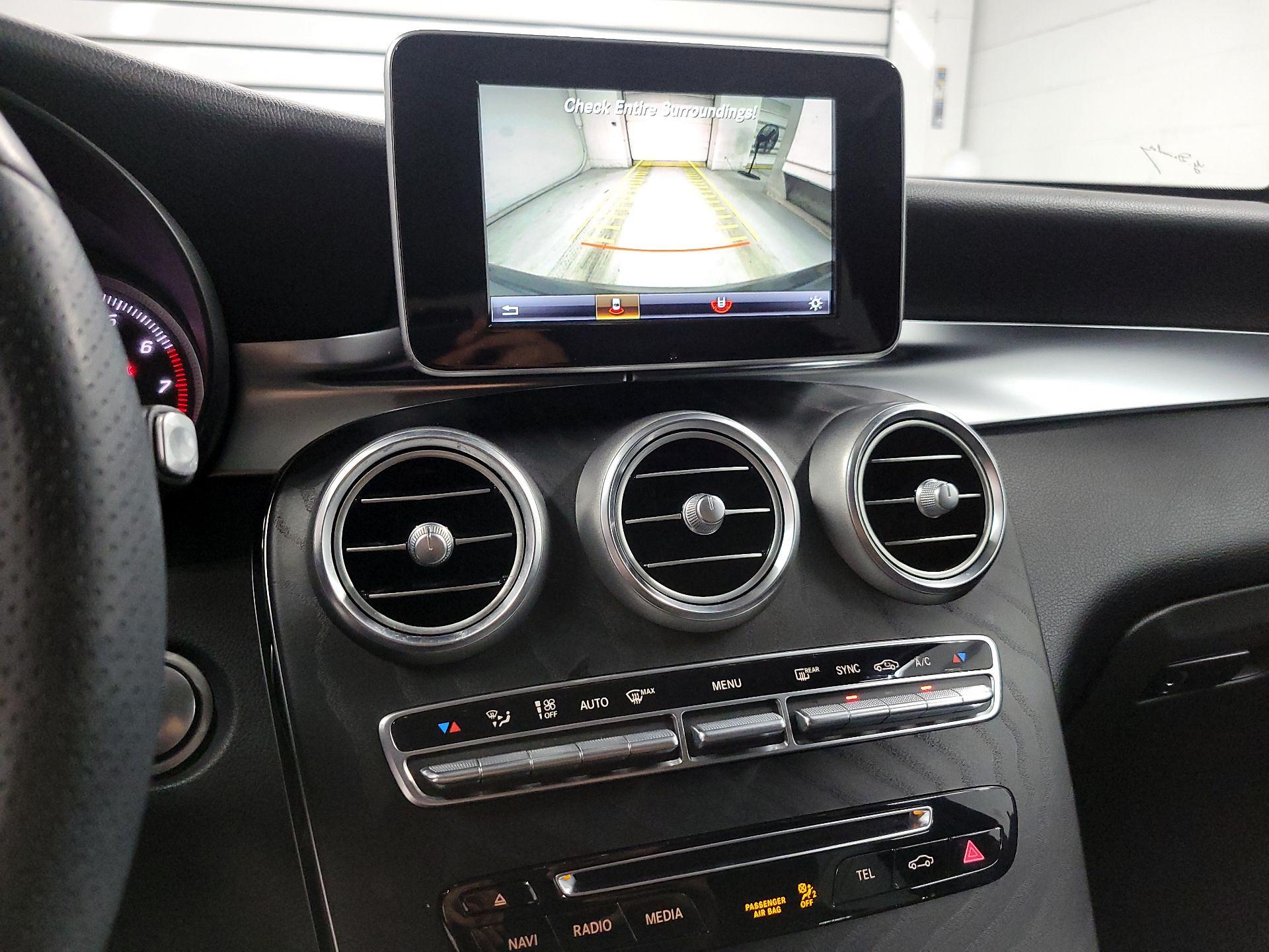 Thumbnail: 2017 Mercedes-Benz GLC - 14