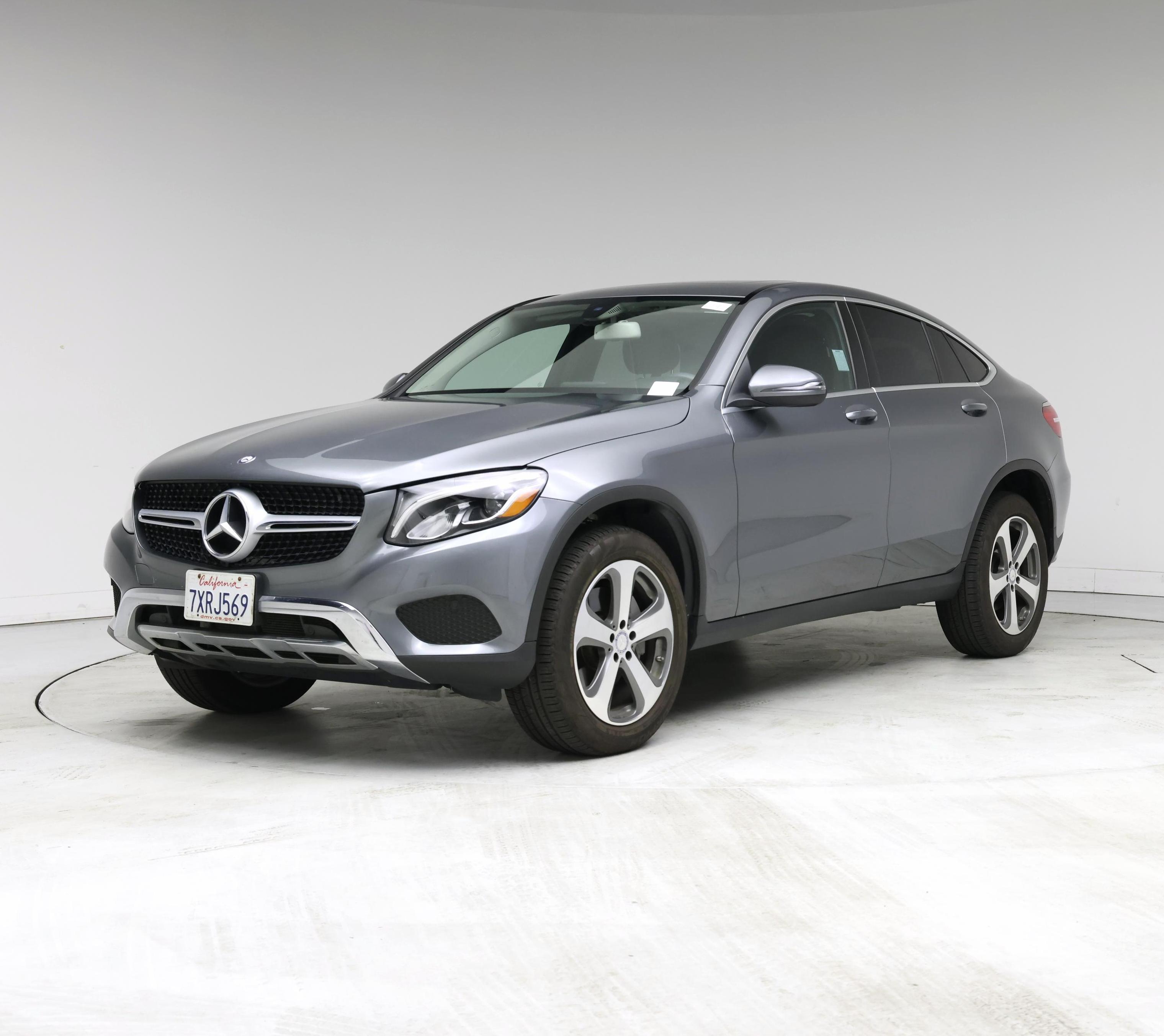 Thumbnail: 2017 Mercedes-Benz GLC - 4