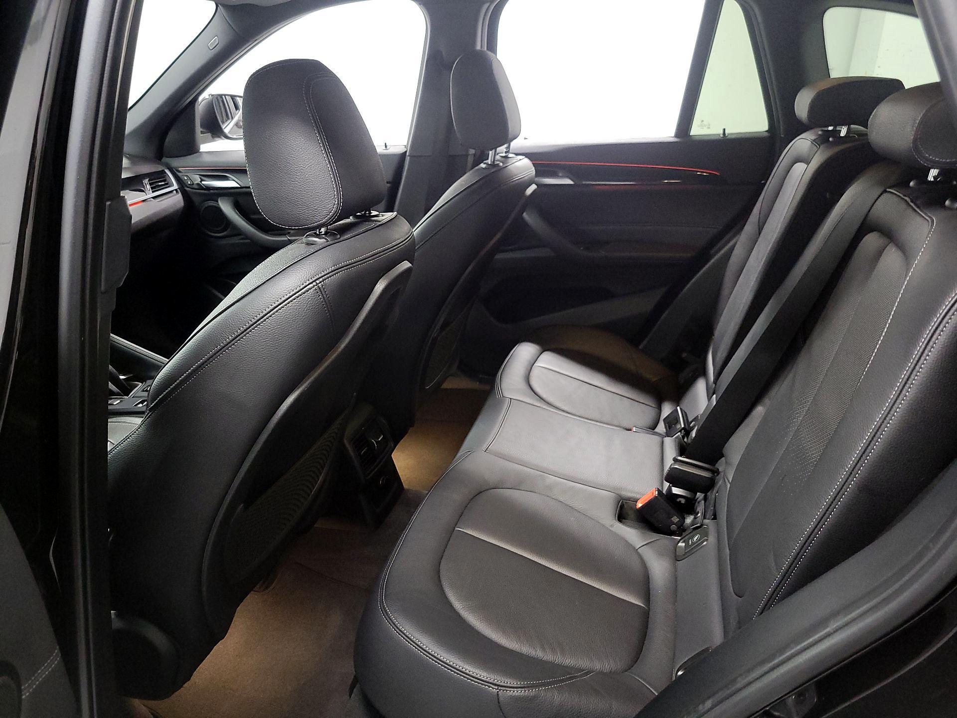 Thumbnail: 2018 BMW X1 - 18