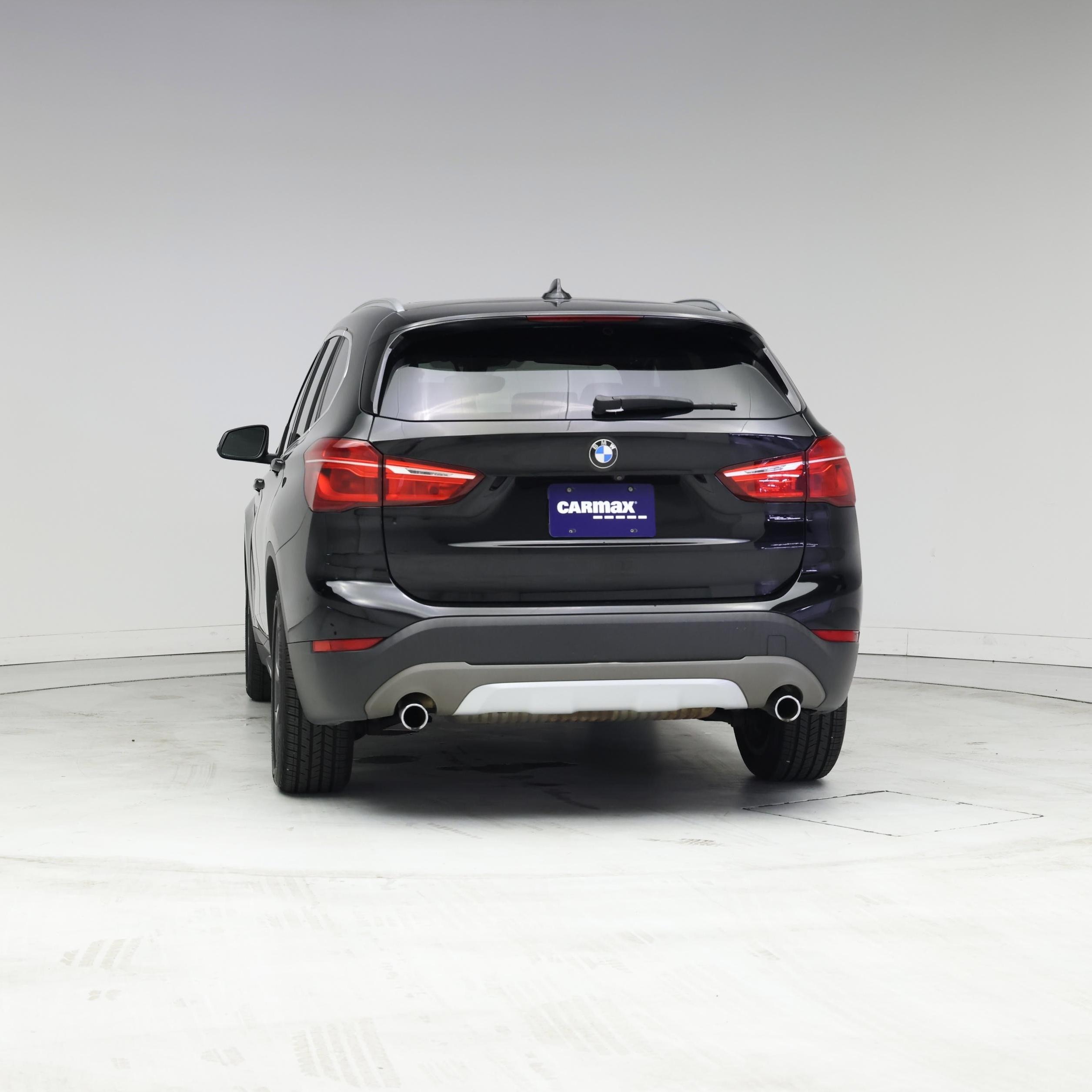 Thumbnail: 2018 BMW X1 - 6