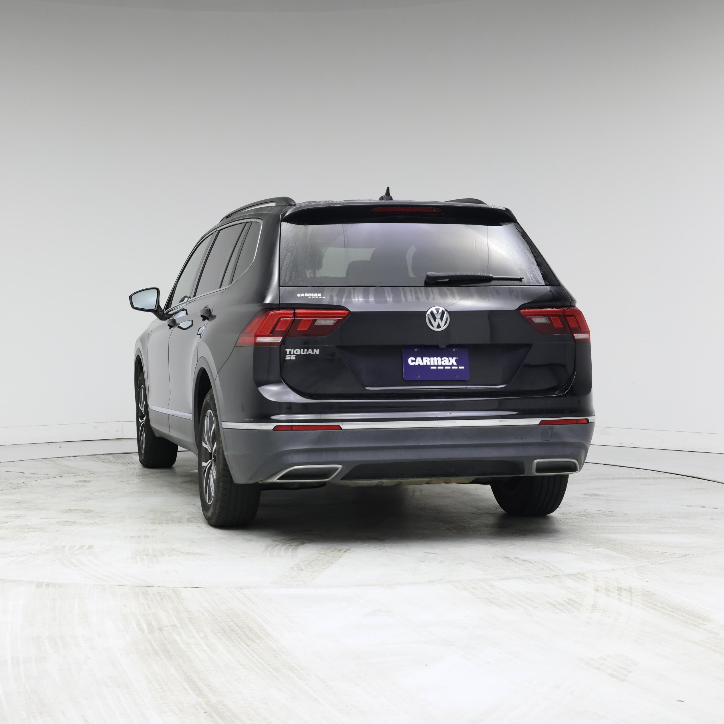 Thumbnail: 2020 Volkswagen Tiguan - 6