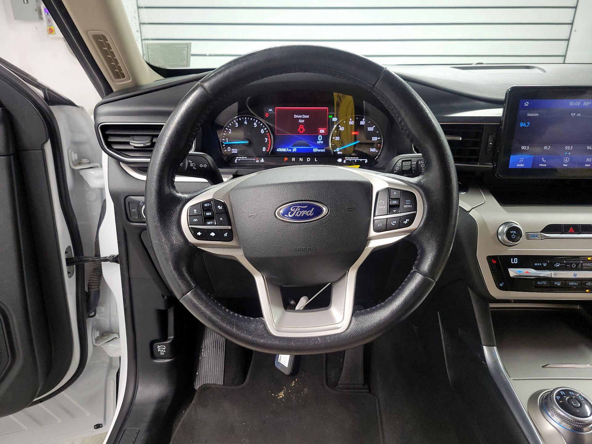 Thumbnail: 2021 Ford Explorer - 10