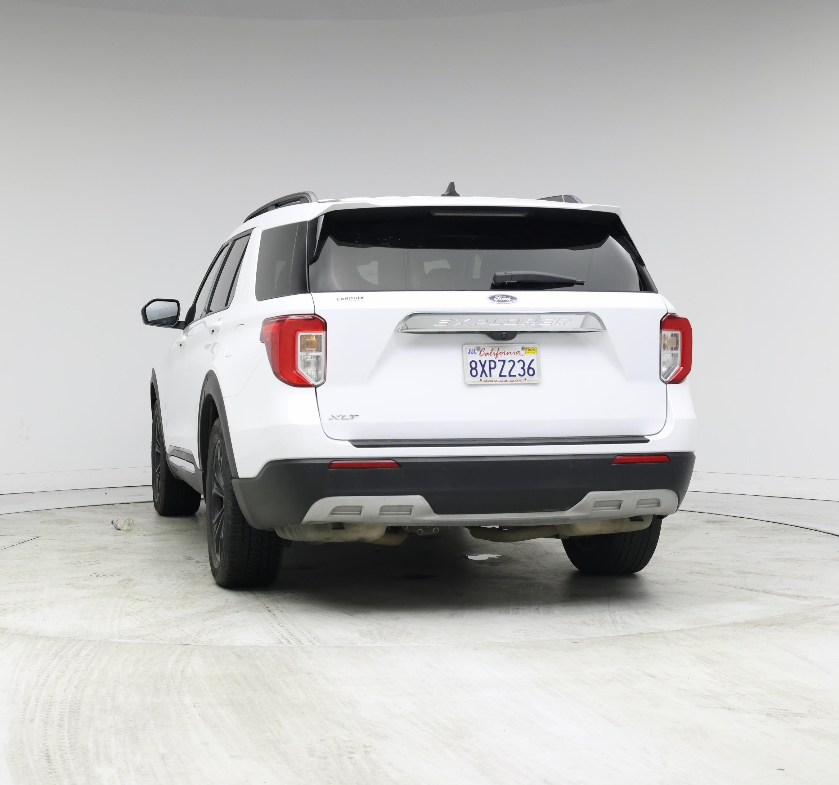 Thumbnail: 2021 Ford Explorer - 6