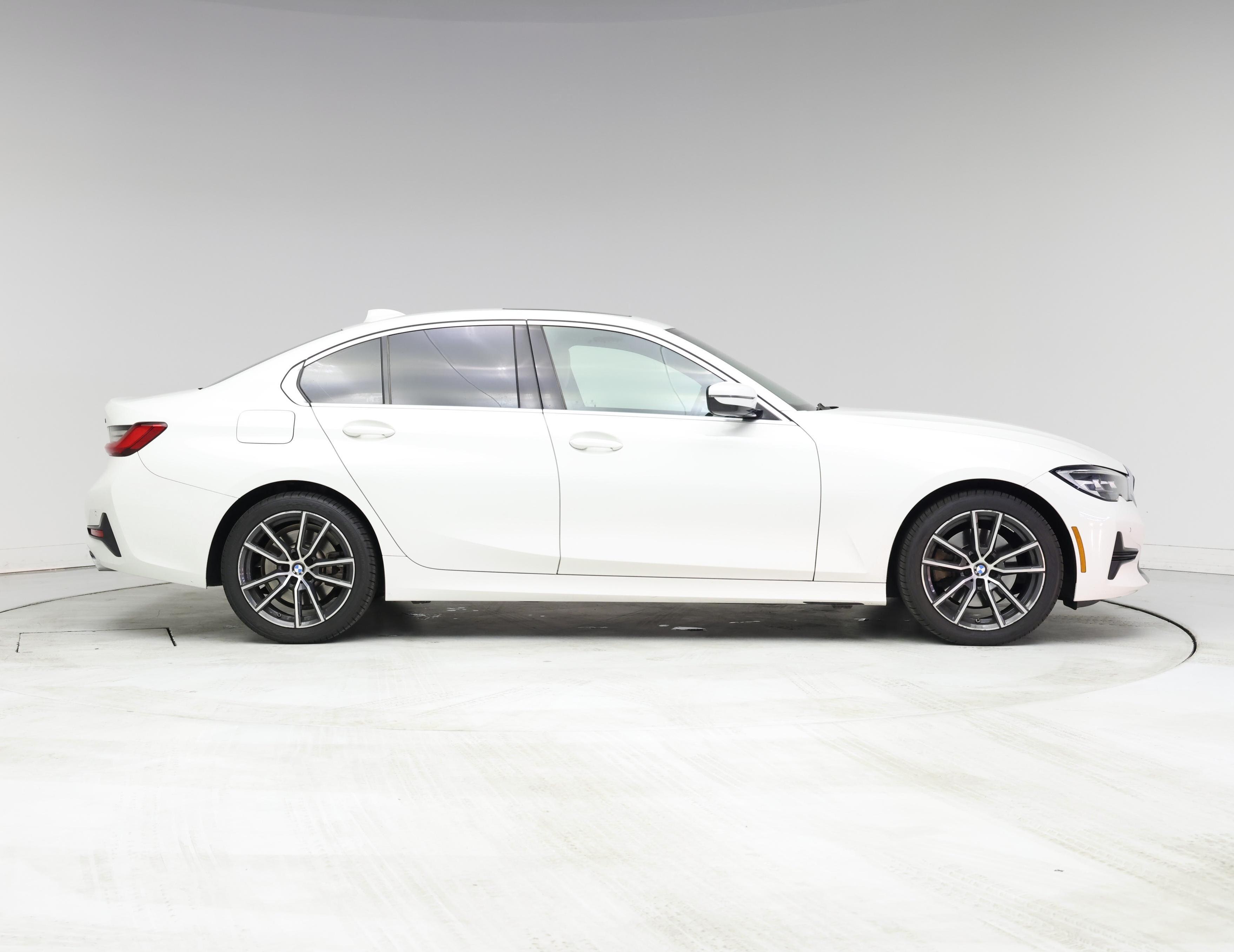 Thumbnail: 2019 BMW 3 Series - 7