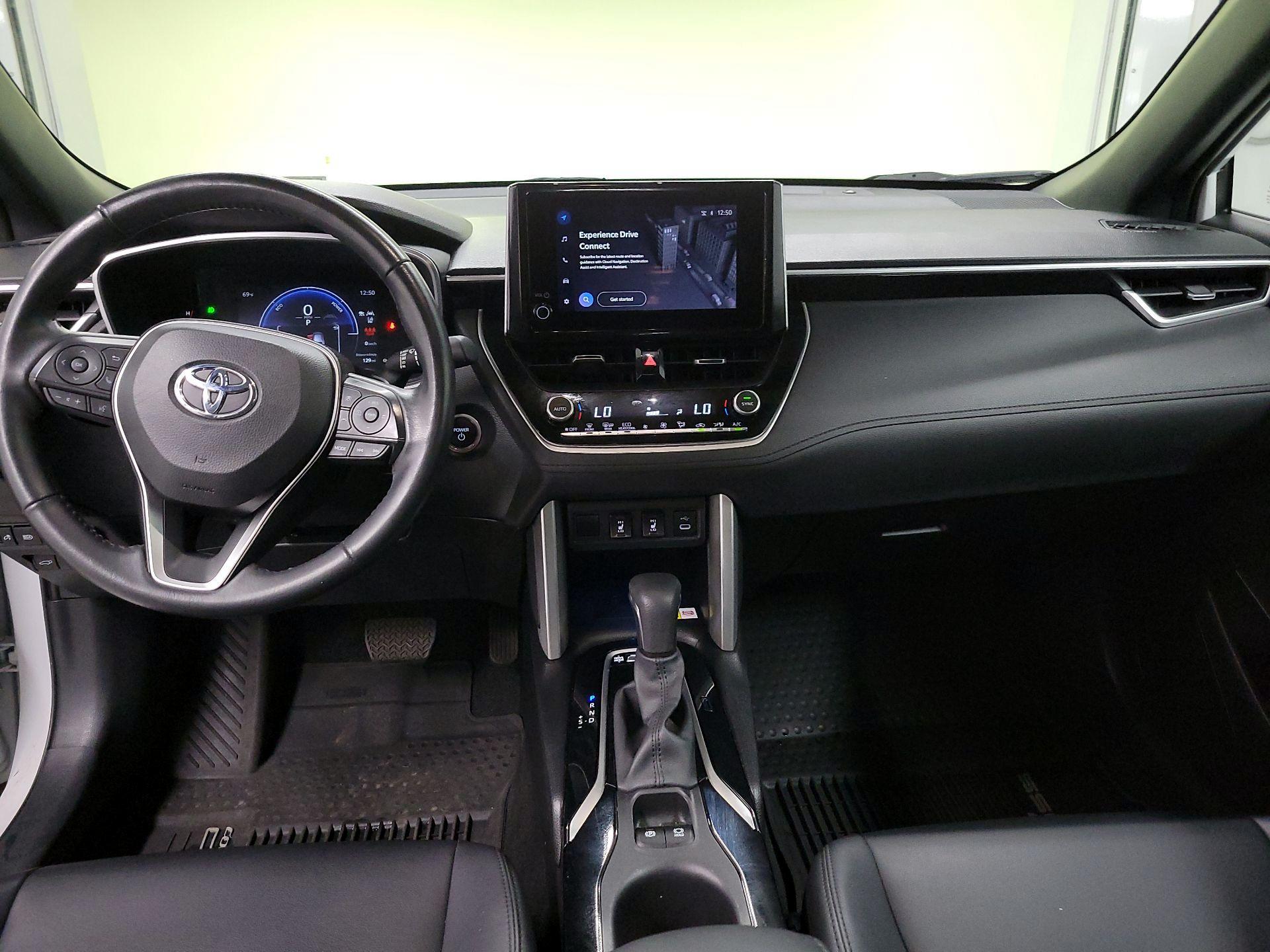 Thumbnail: 2023 Toyota Corolla Cross - 9