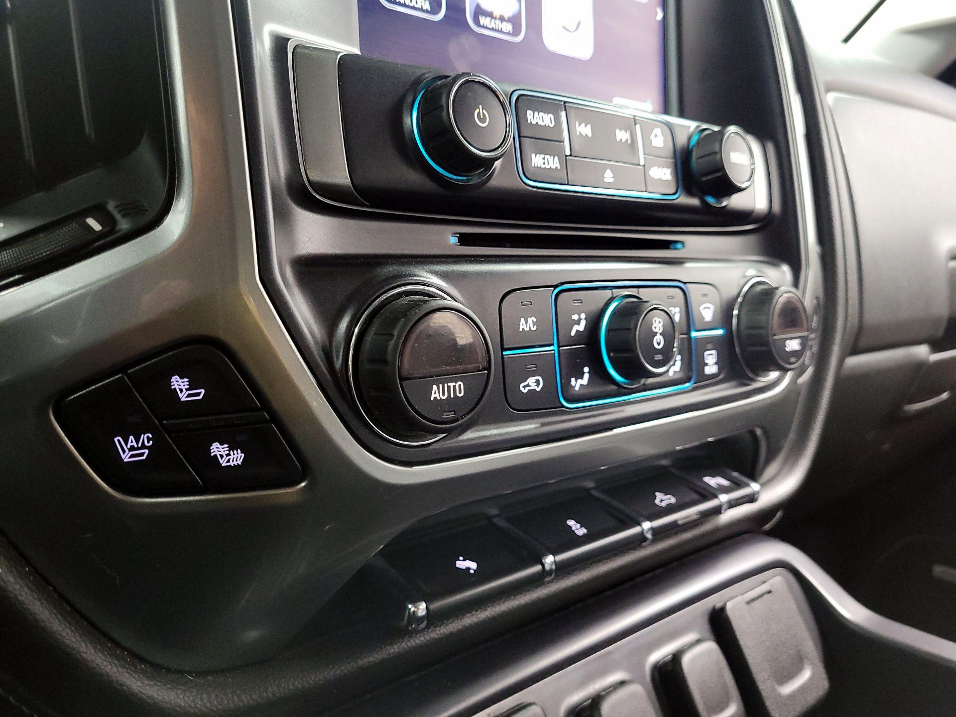 Thumbnail: 2014 Chevrolet Silverado 1500 - 16