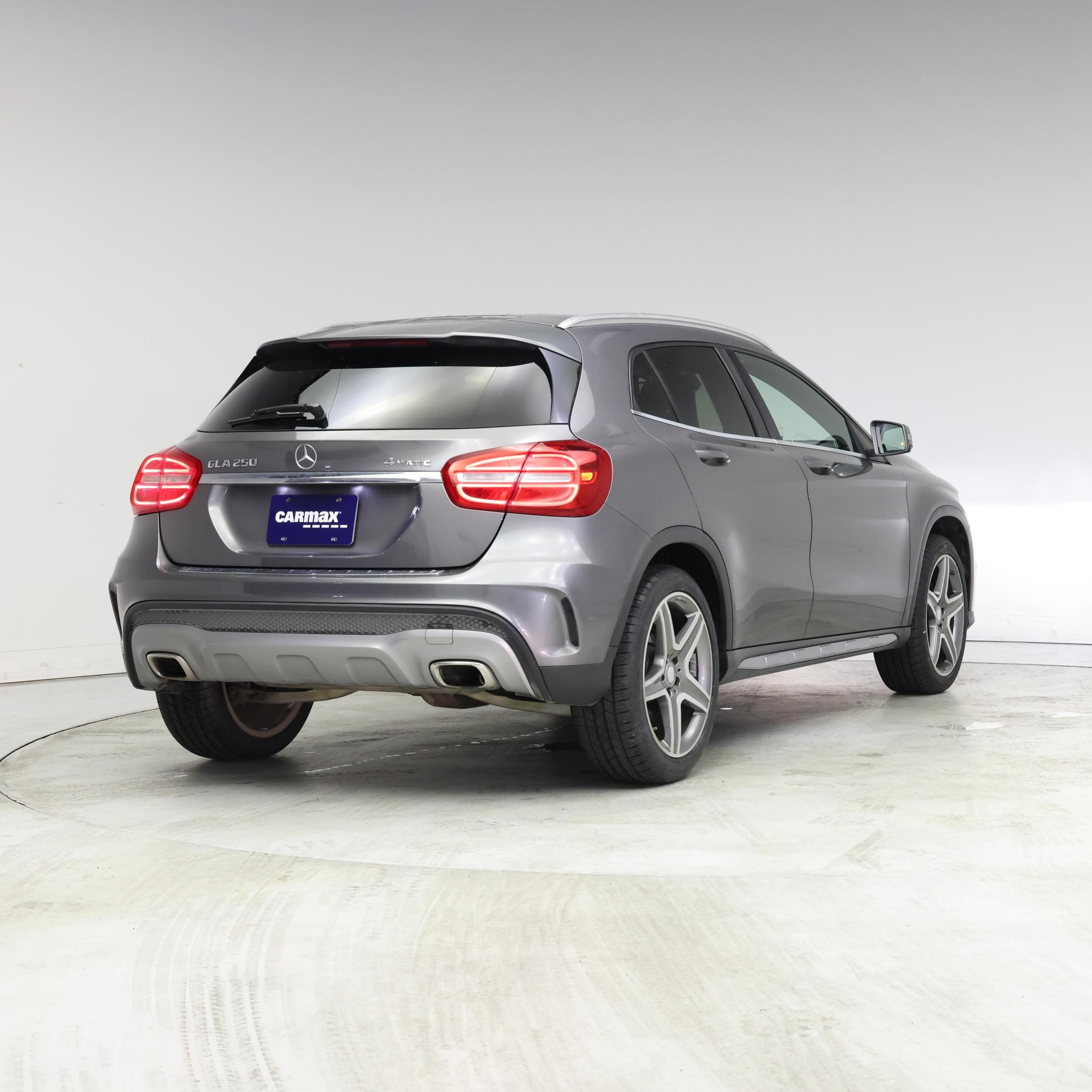 Thumbnail: 2015 Mercedes-Benz GLA - 8