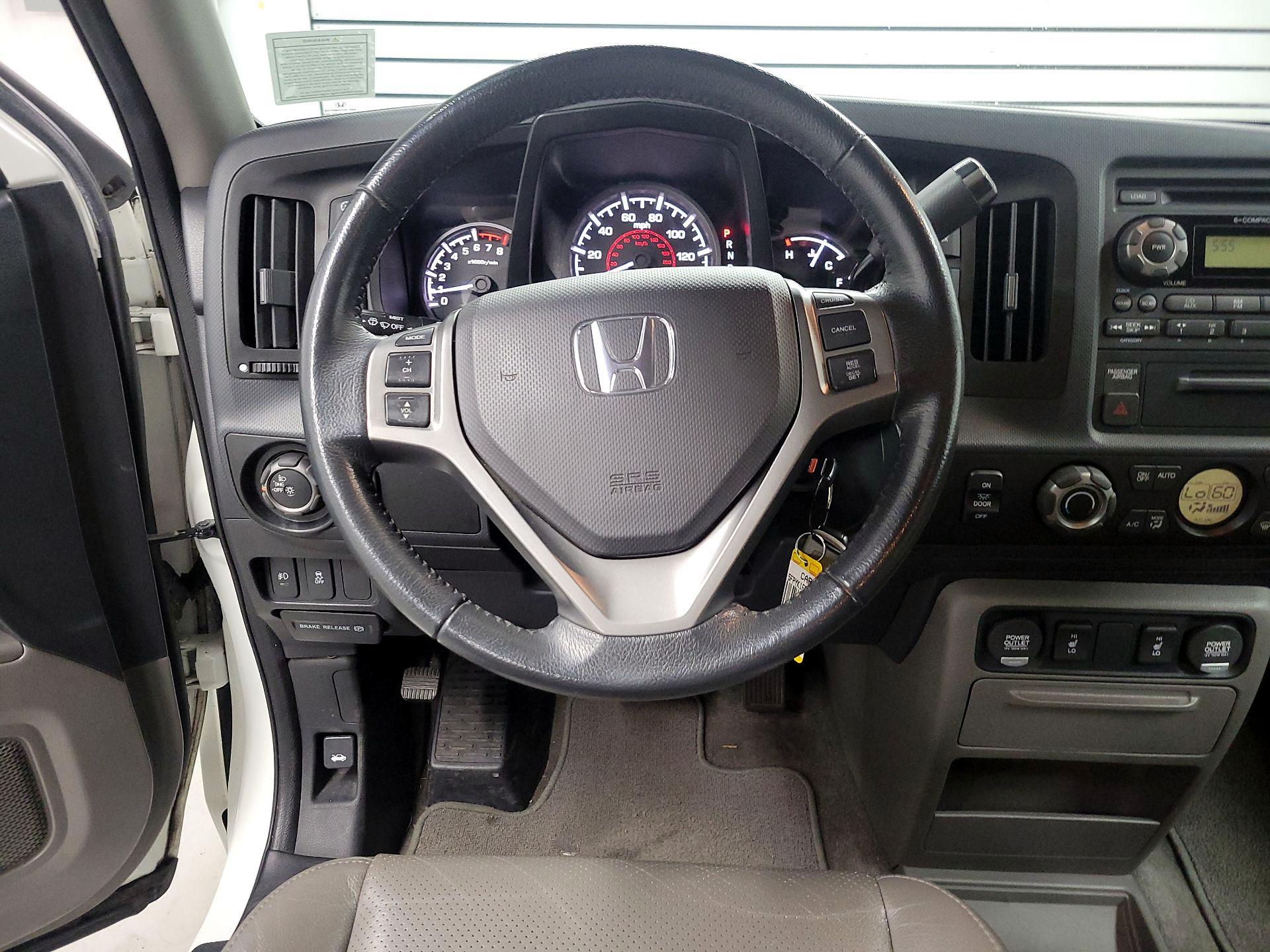 Thumbnail: 2014 Honda Ridgeline - 10