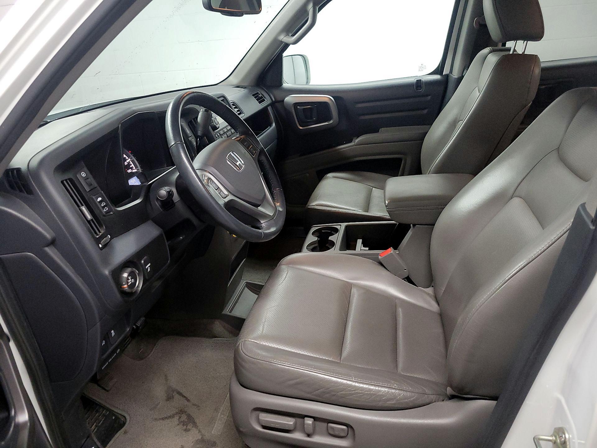 Thumbnail: 2014 Honda Ridgeline - 11