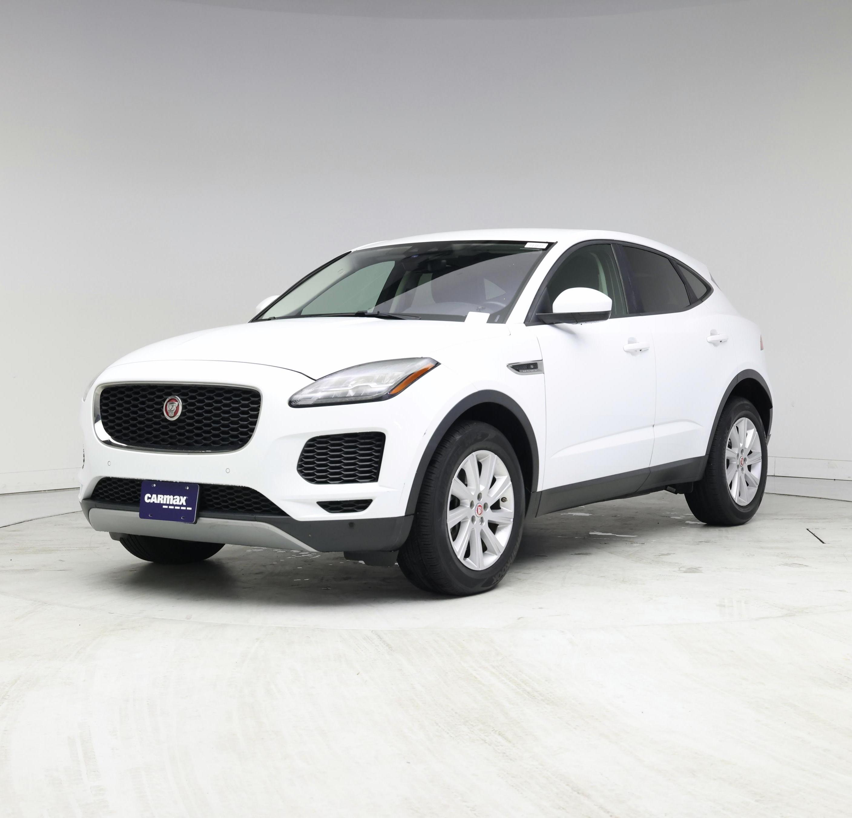 Thumbnail: 2019 Jaguar E-Pace - 4