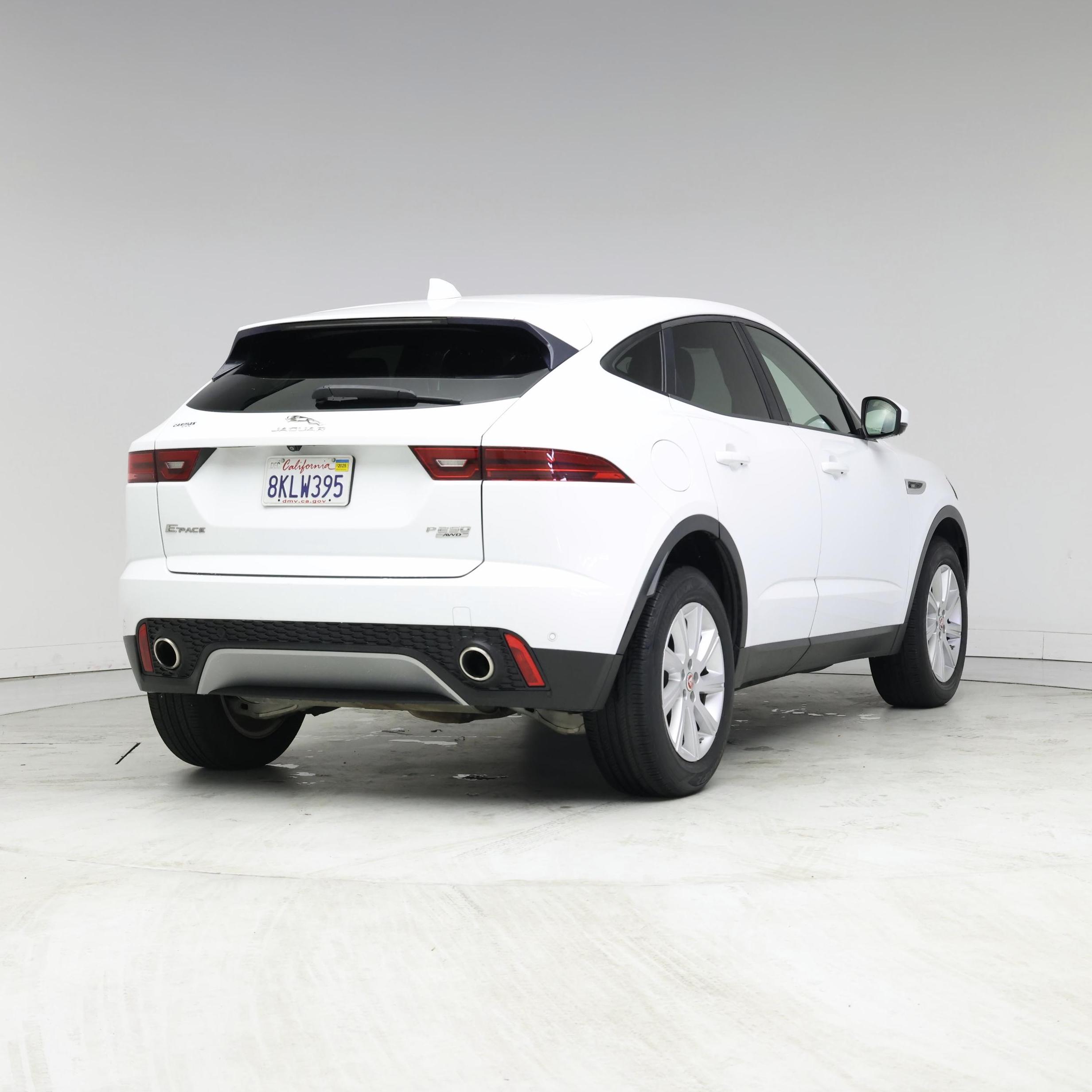 Thumbnail: 2019 Jaguar E-Pace - 8