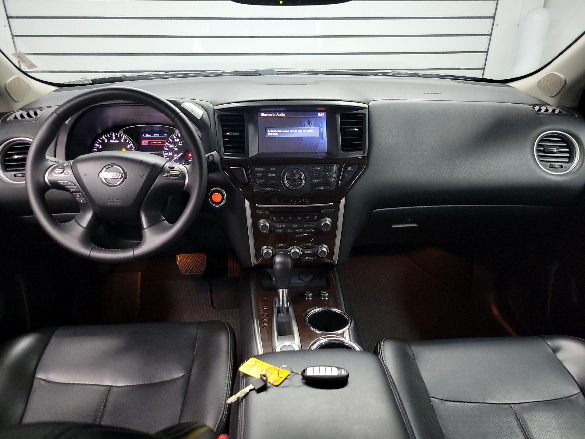 Thumbnail: 2014 Nissan Pathfinder - 9
