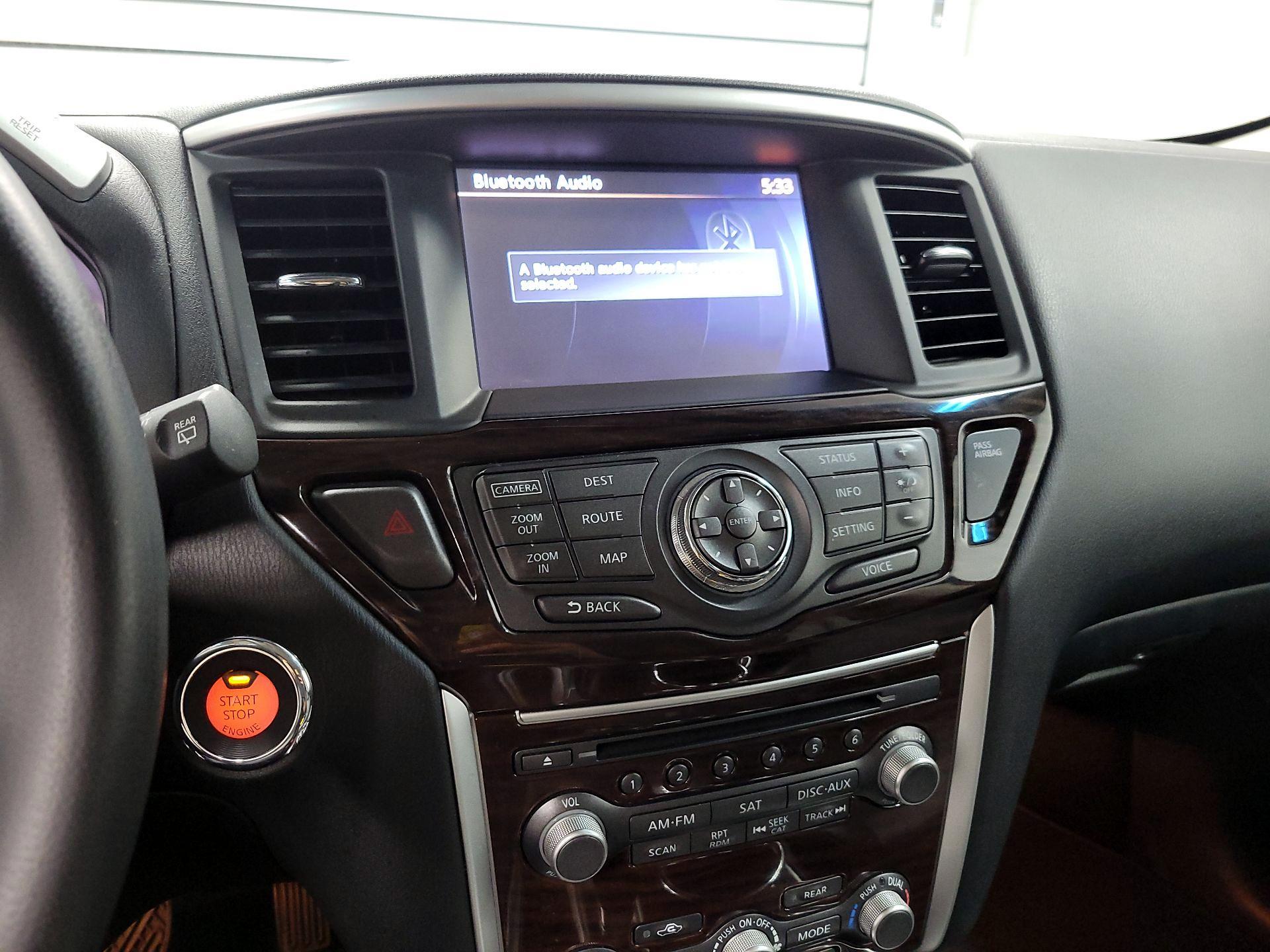 Thumbnail: 2014 Nissan Pathfinder - 14