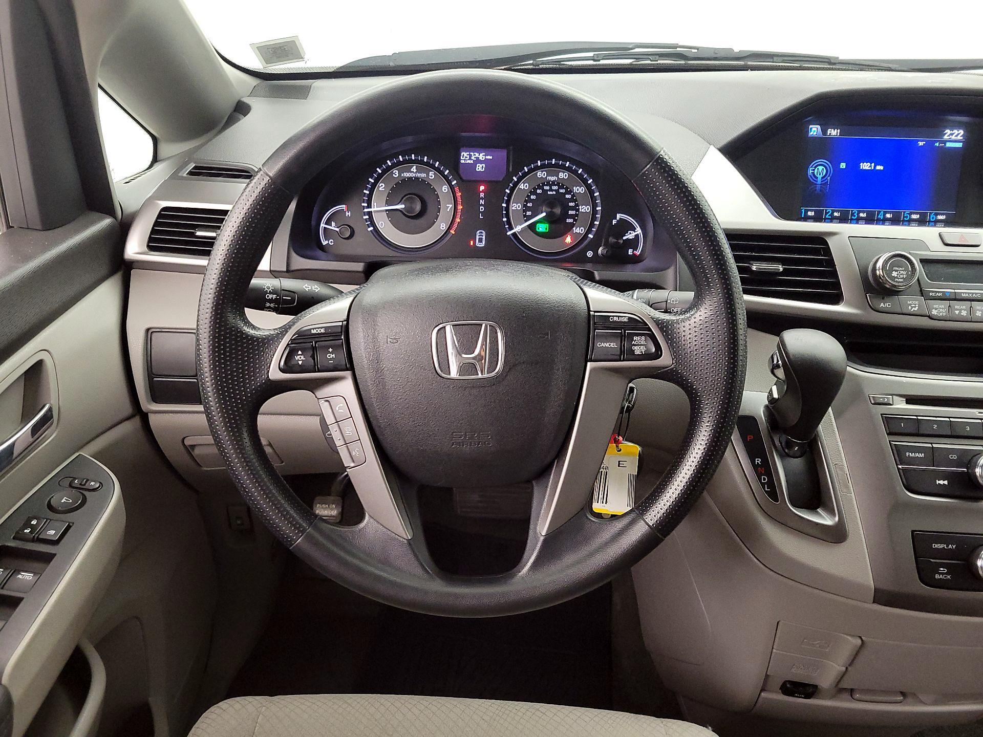 Thumbnail: 2016 Honda Odyssey - 10