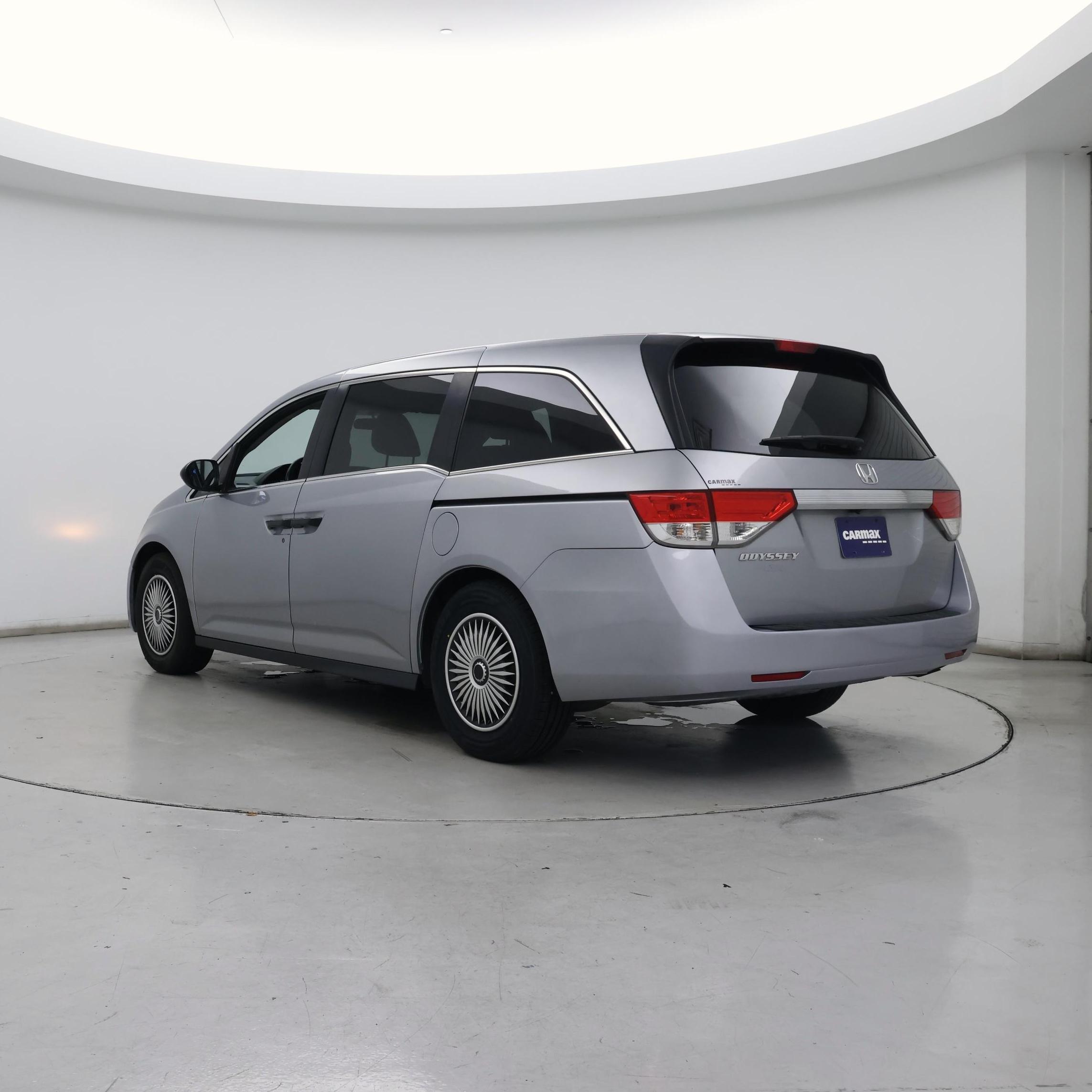 Thumbnail: 2016 Honda Odyssey - 2