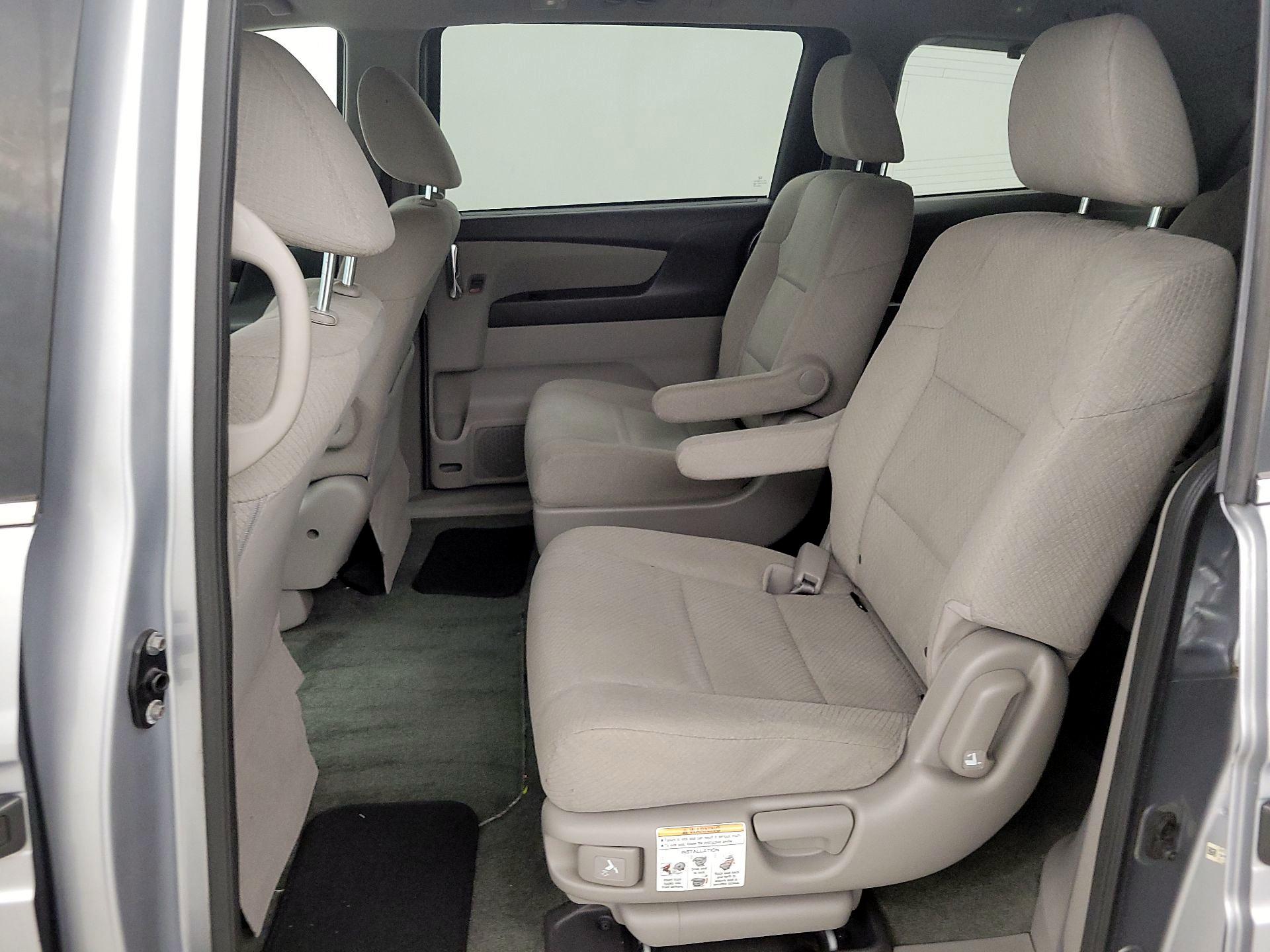 Thumbnail: 2016 Honda Odyssey - 19