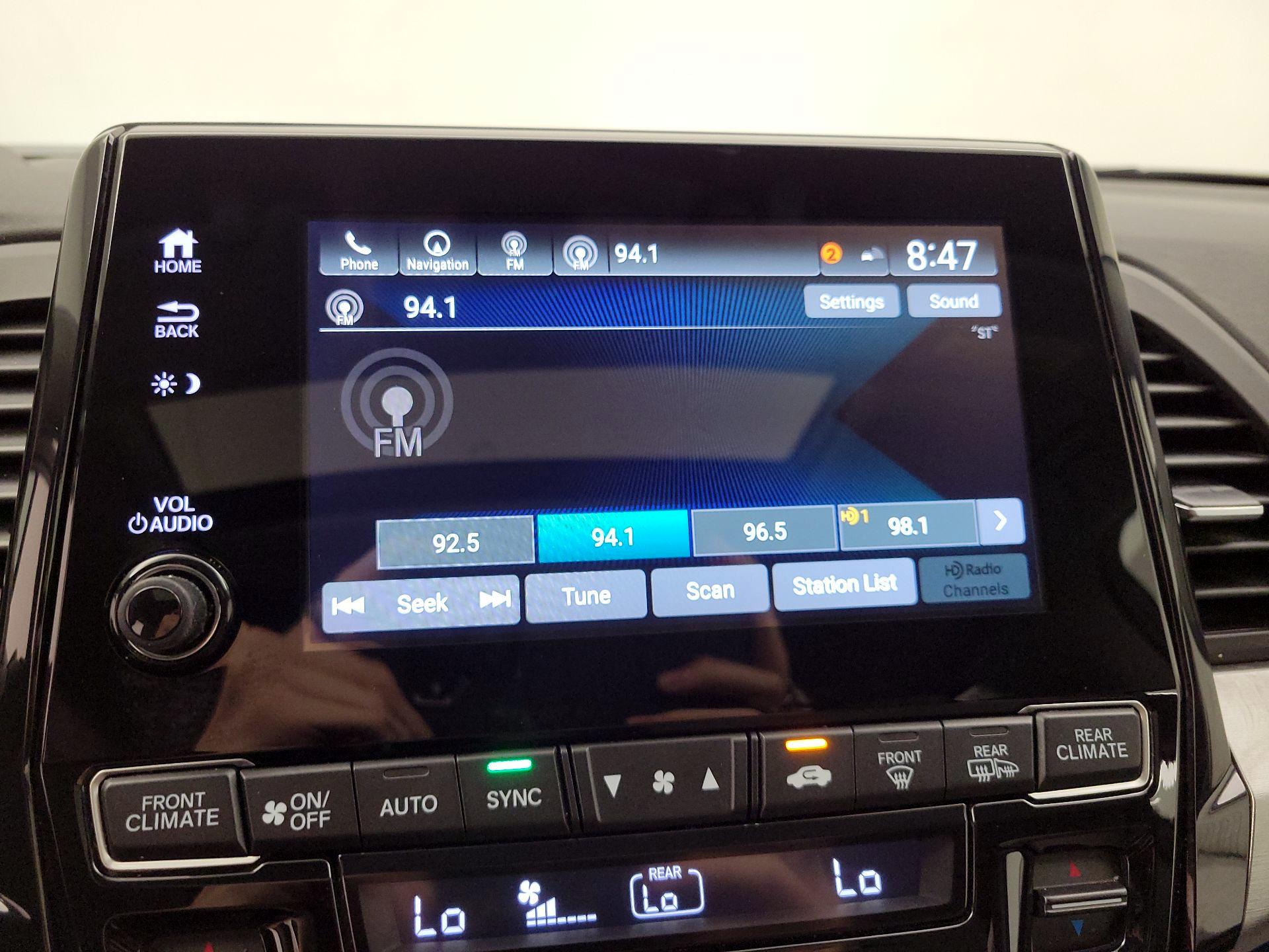 Thumbnail: 2019 Honda Odyssey - 15