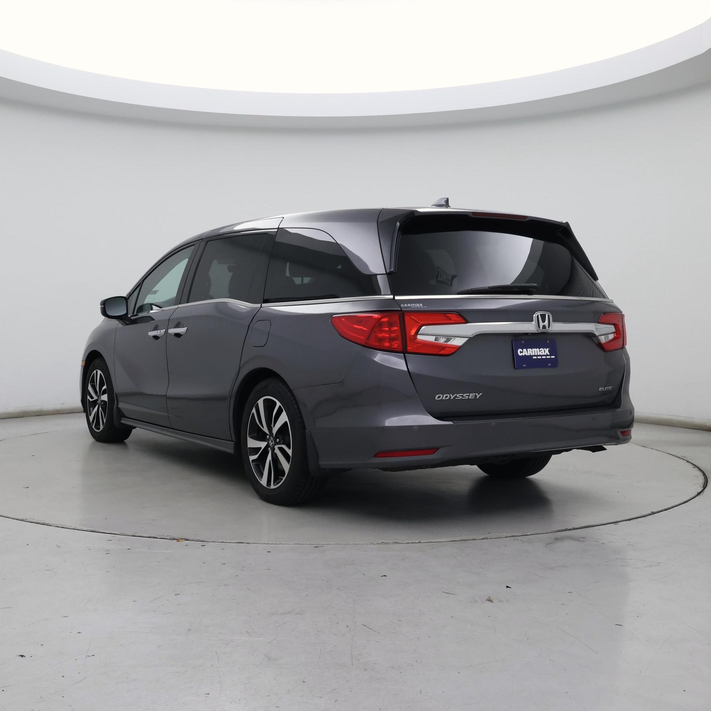 Thumbnail: 2019 Honda Odyssey - 2