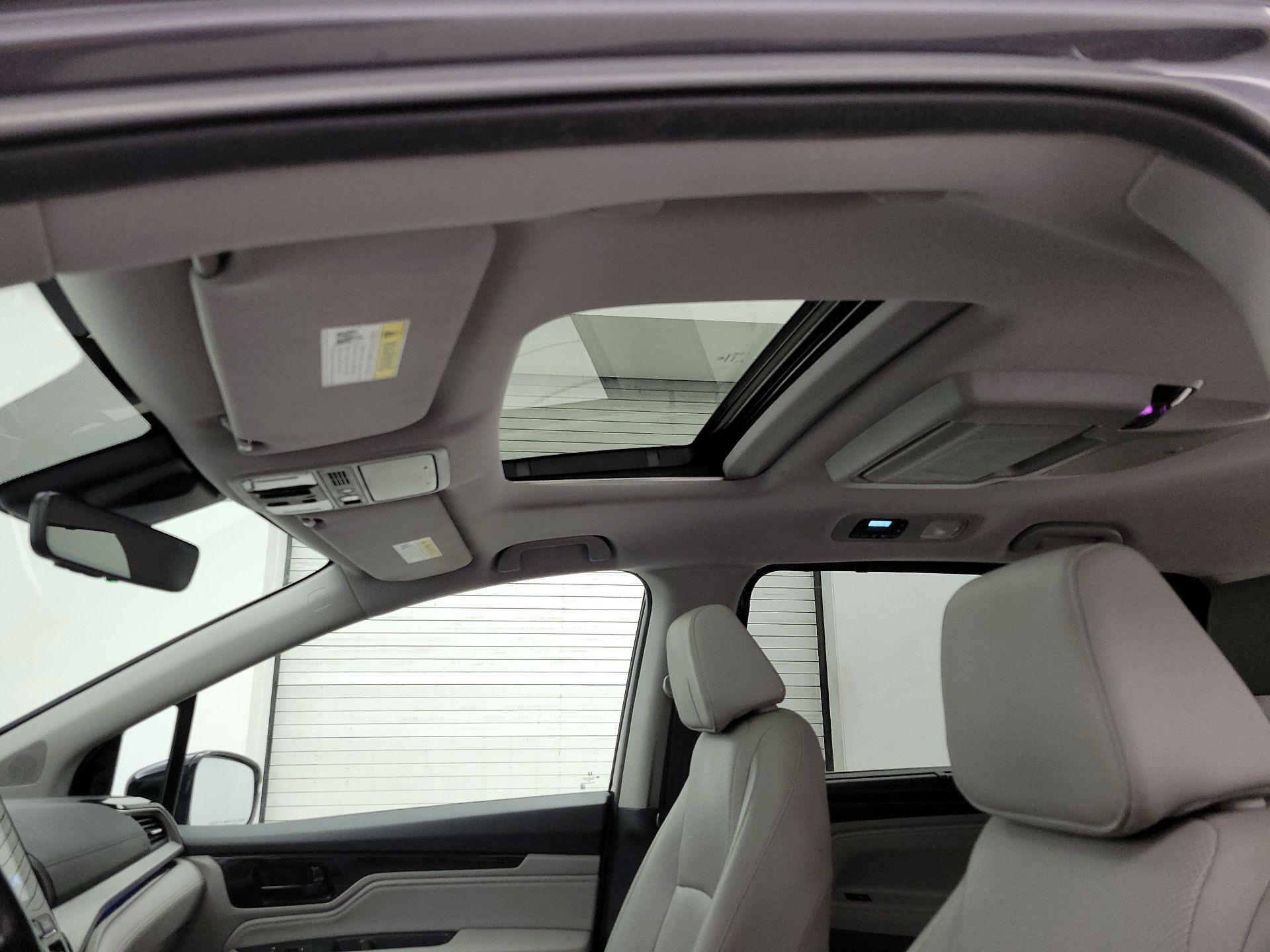 Thumbnail: 2019 Honda Odyssey - 19