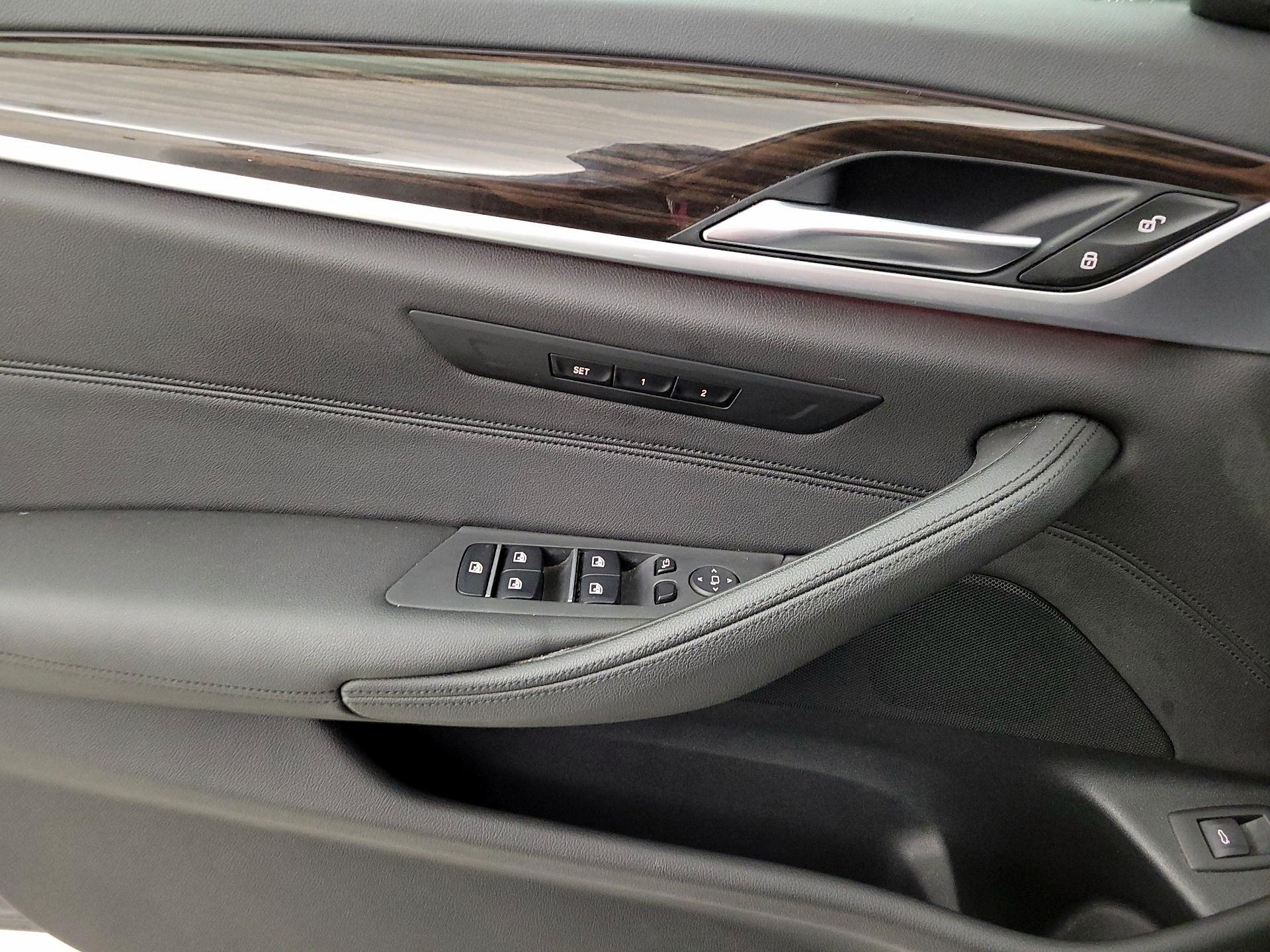 Thumbnail: 2019 BMW 5 Series - 12