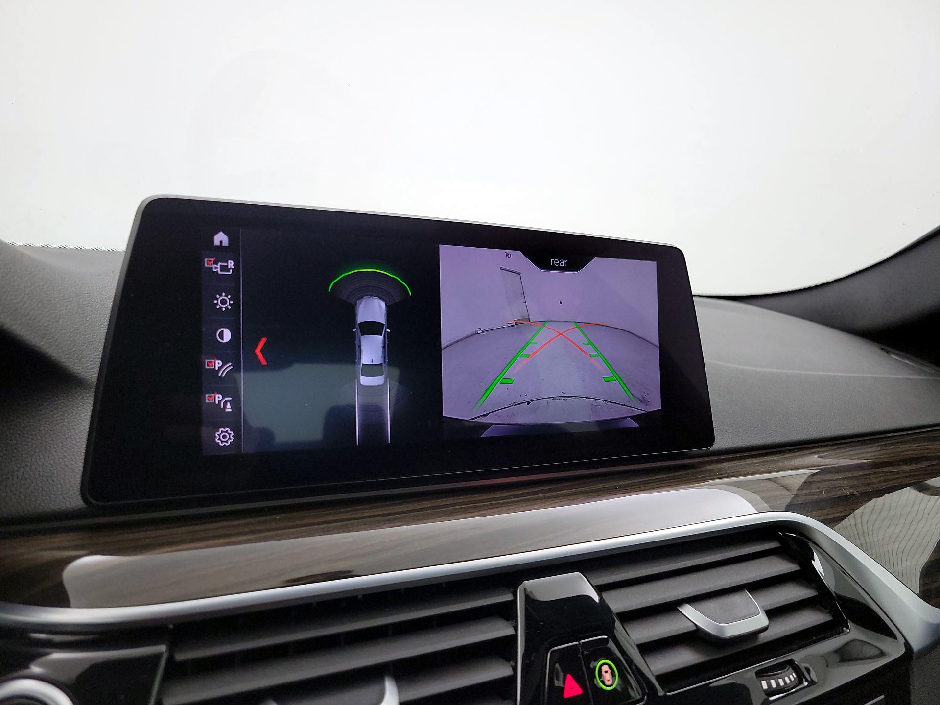 Thumbnail: 2019 BMW 5 Series - 15