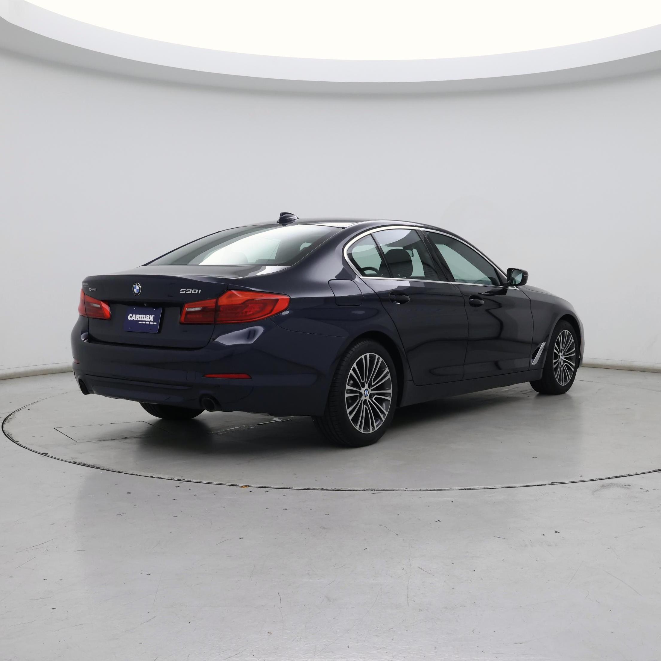 Thumbnail: 2019 BMW 5 Series - 8