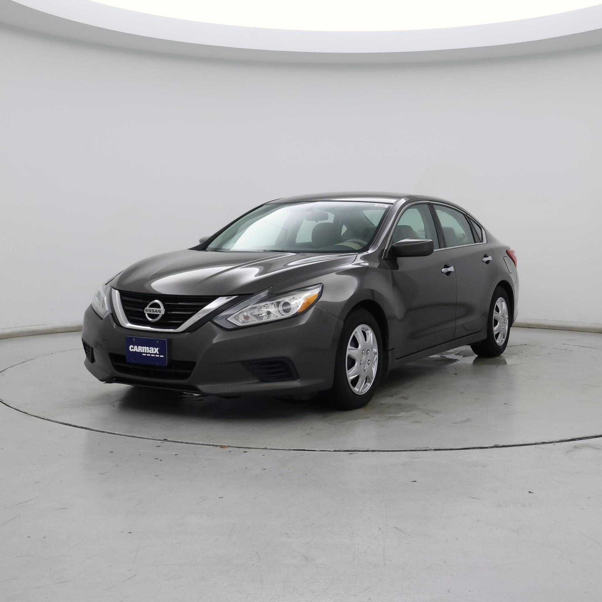 Thumbnail: 2016 Nissan Altima - 4