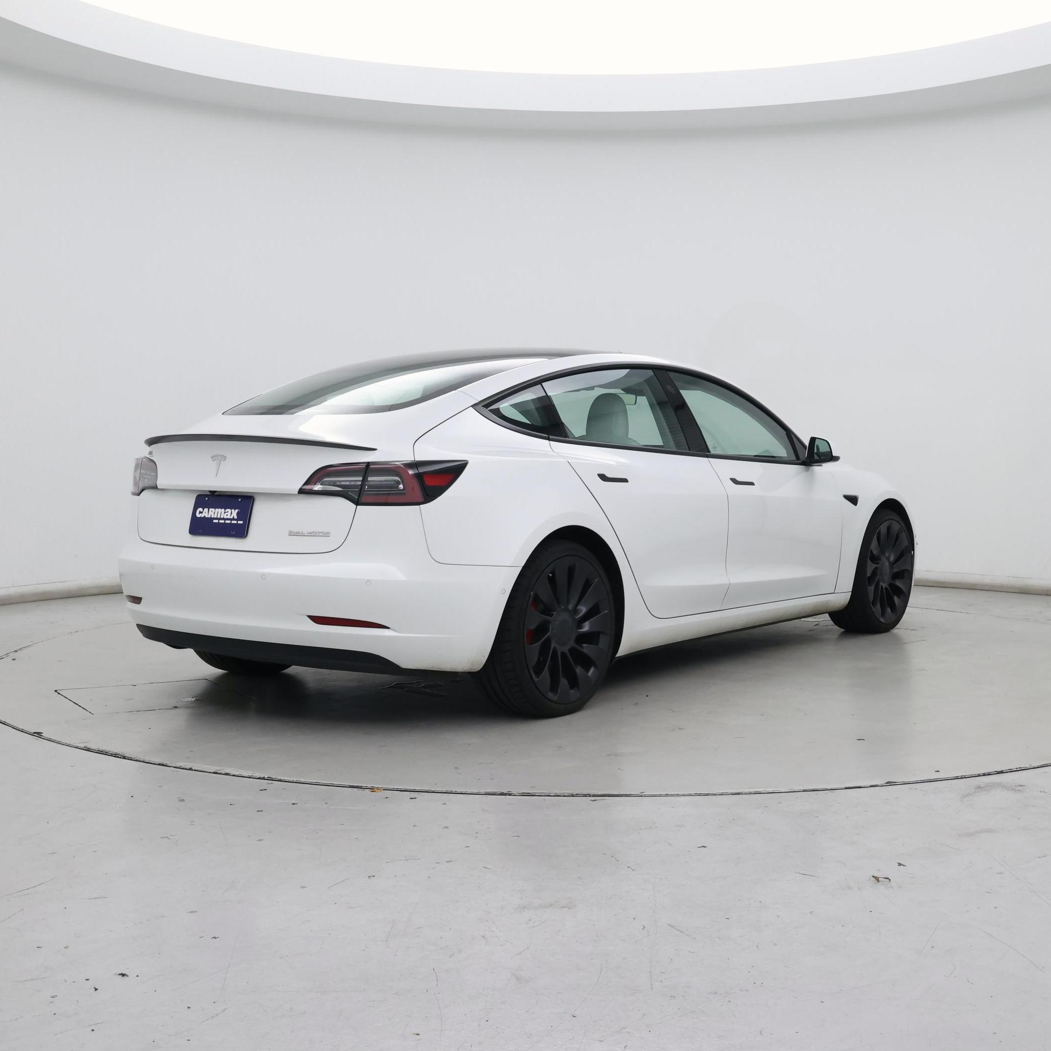 Thumbnail: 2022 Tesla Model 3 - 8