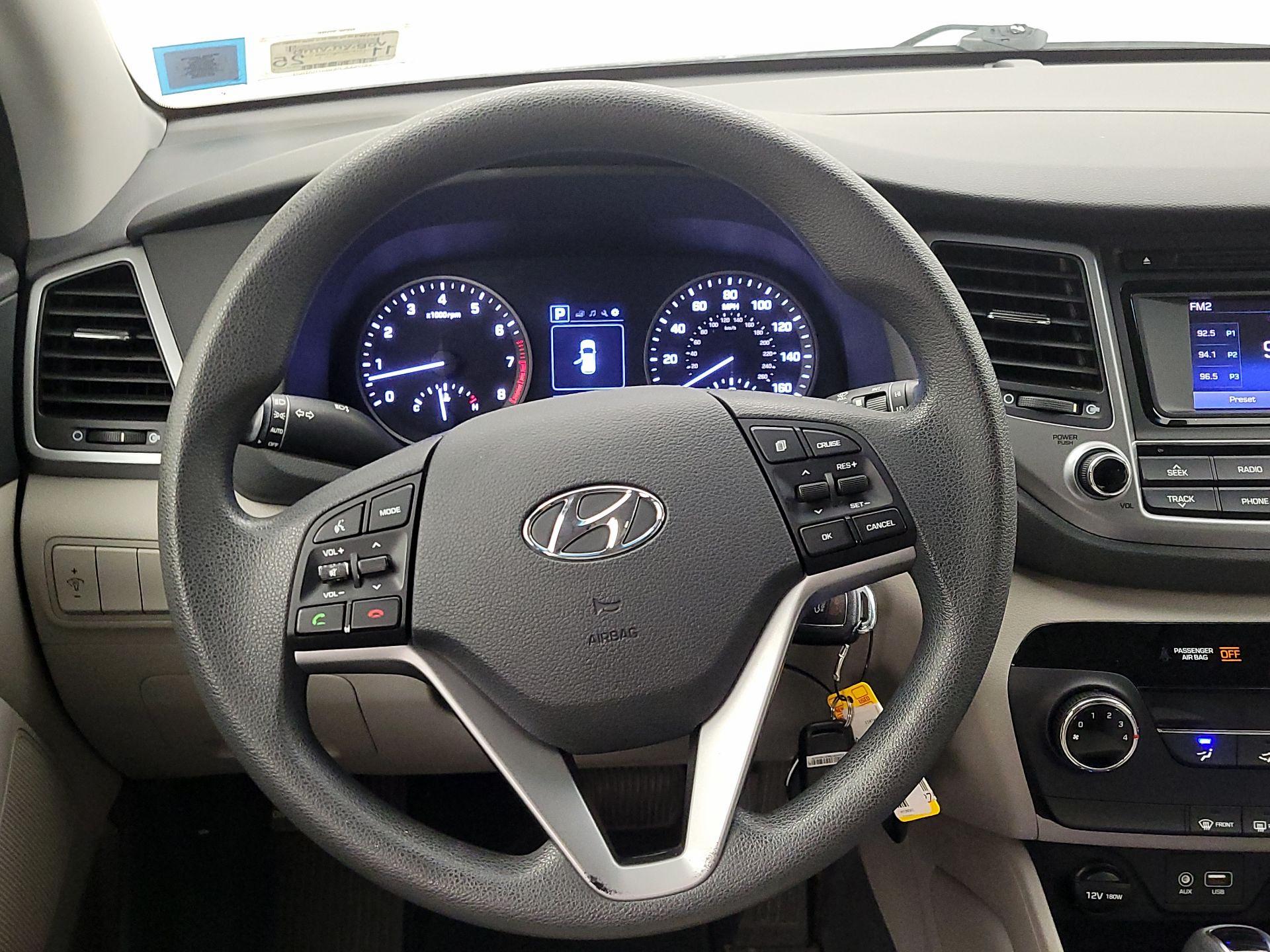 Thumbnail: 2018 Hyundai Tucson - 10