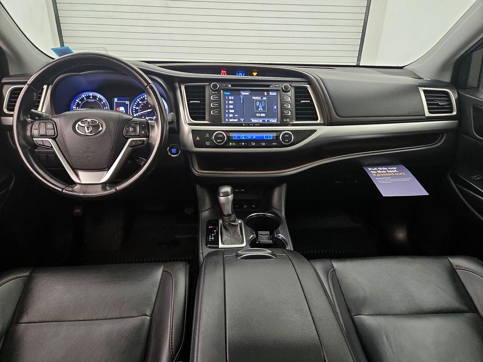 Thumbnail: 2019 Toyota Highlander - 9