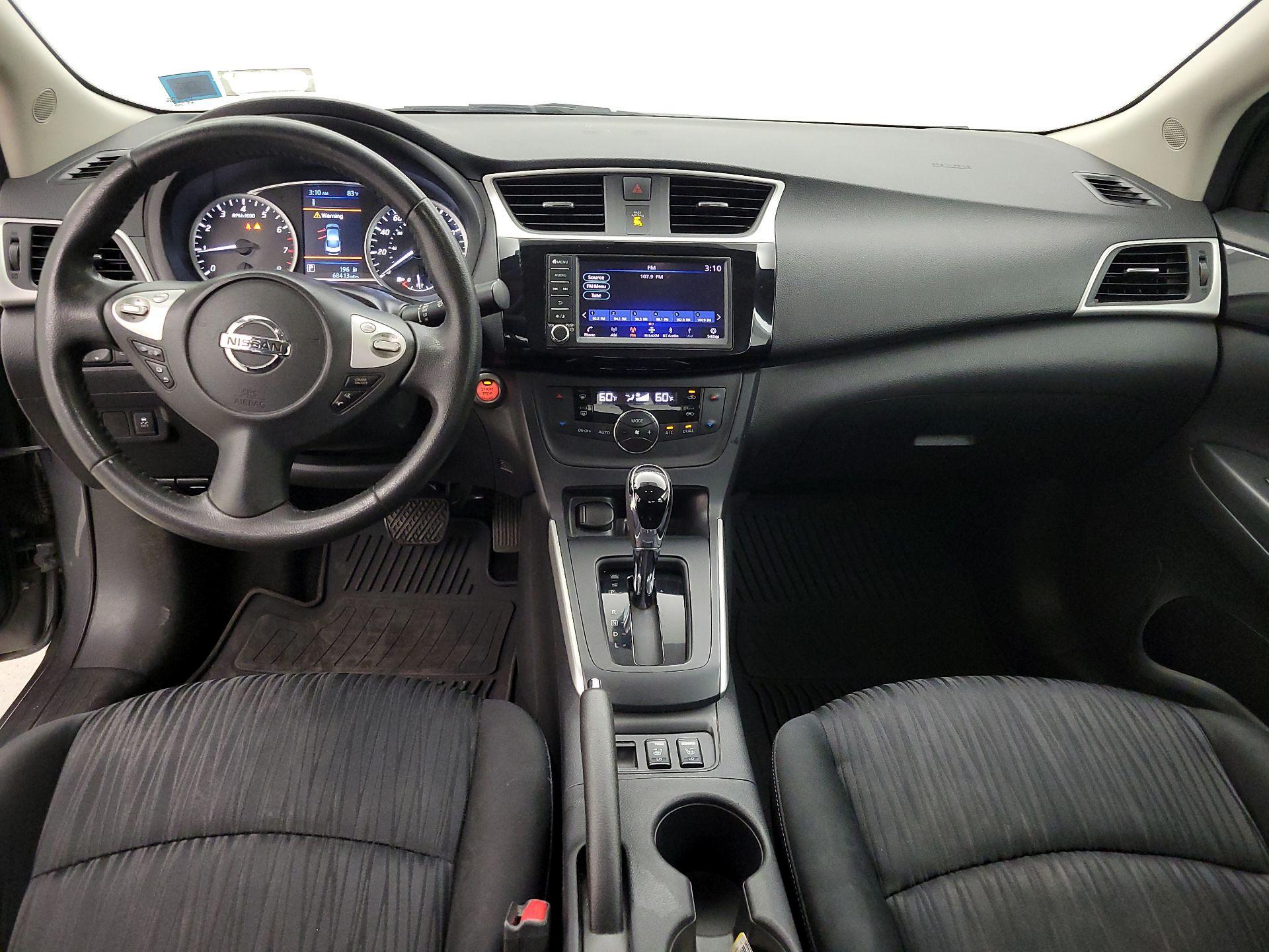 Thumbnail: 2019 Nissan Sentra - 9